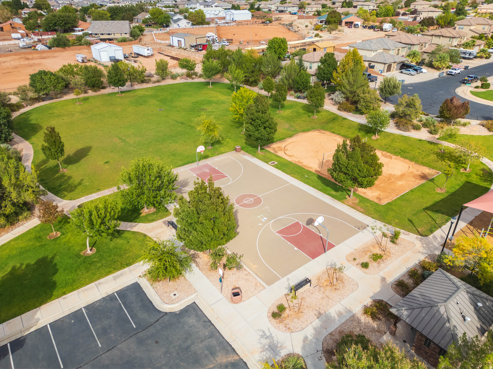 main property photo 34