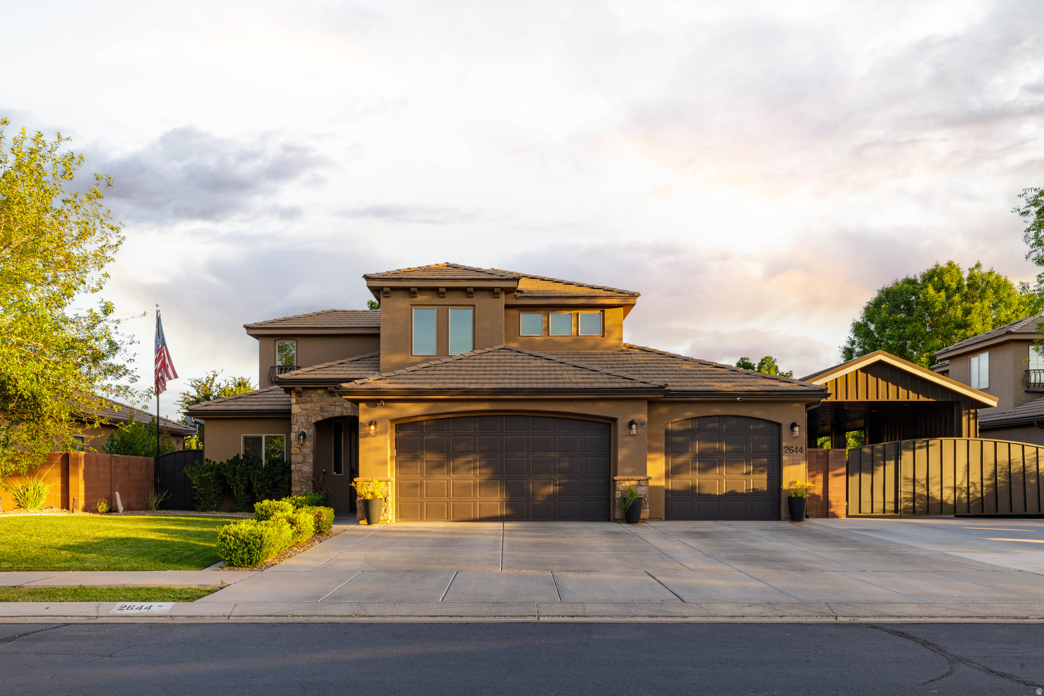 main property photo 36