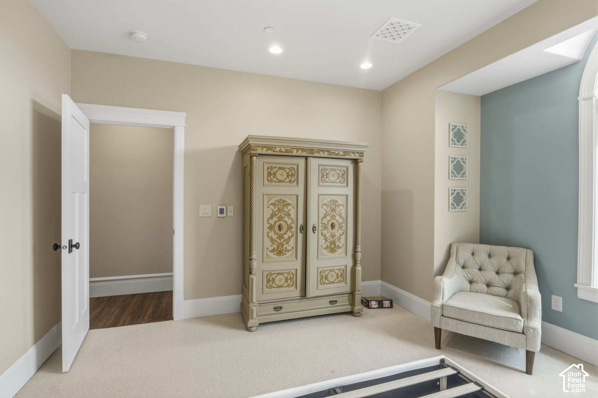 main property photo 61