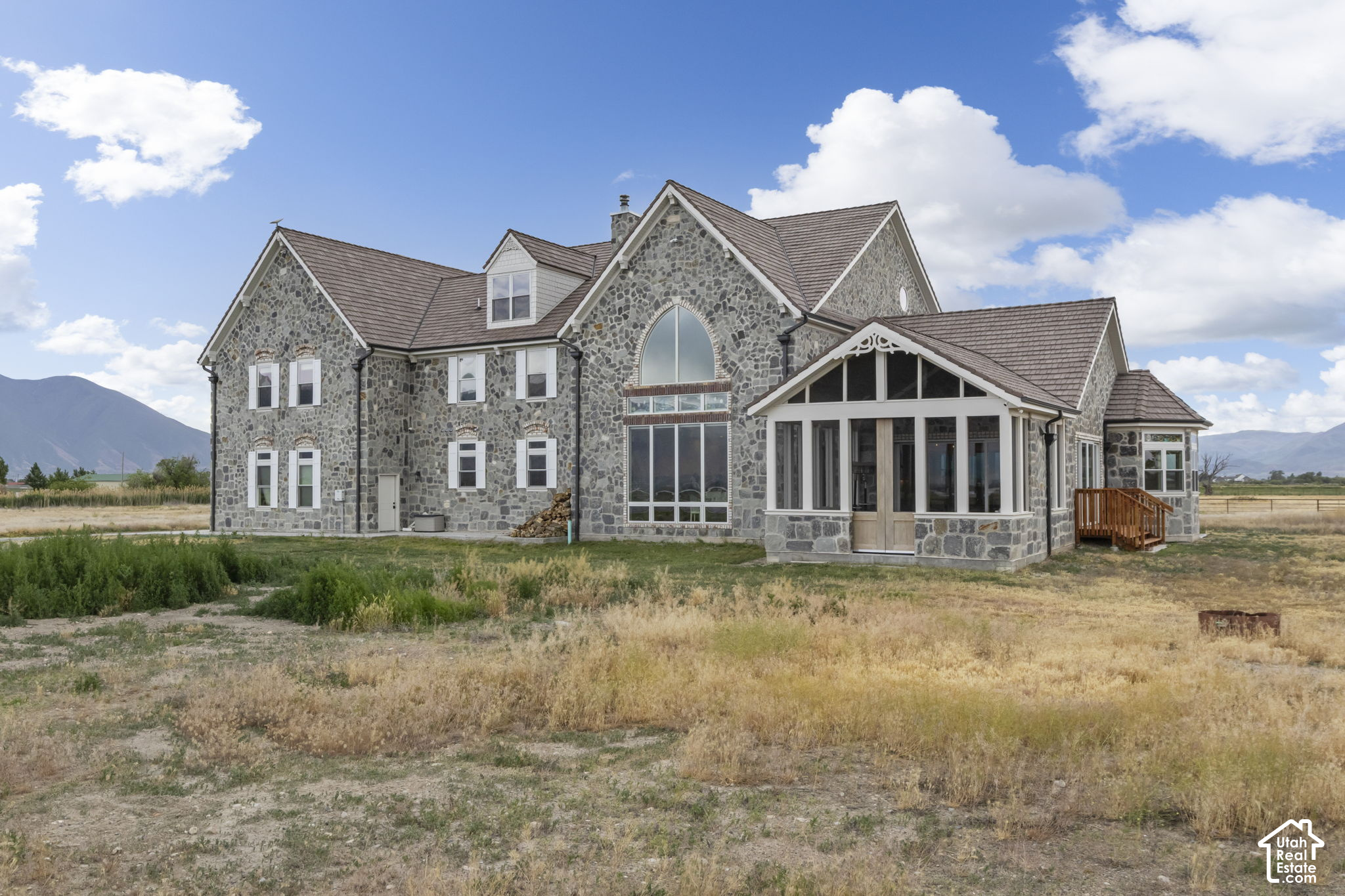 main property photo 92
