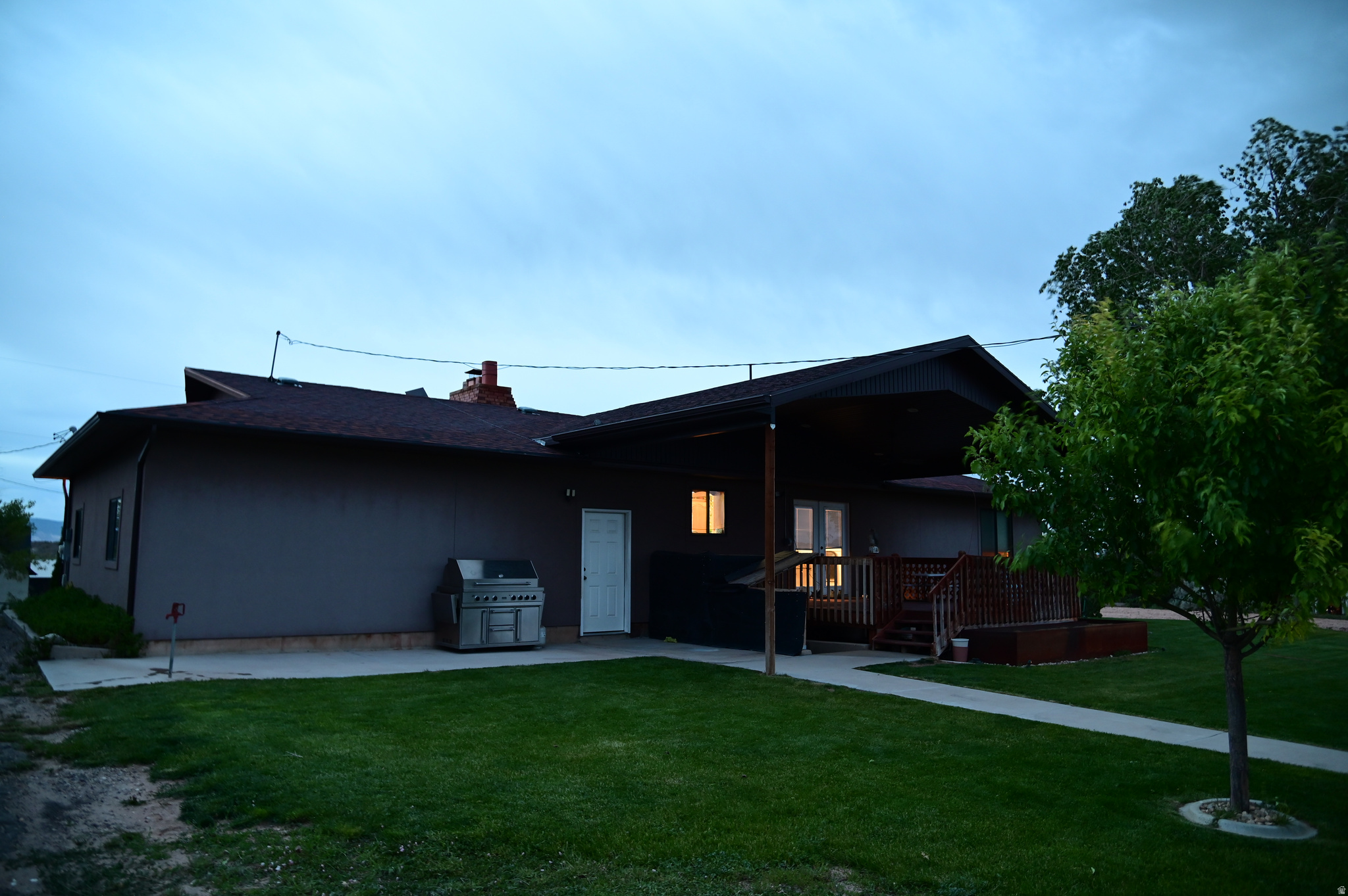 main property photo 29