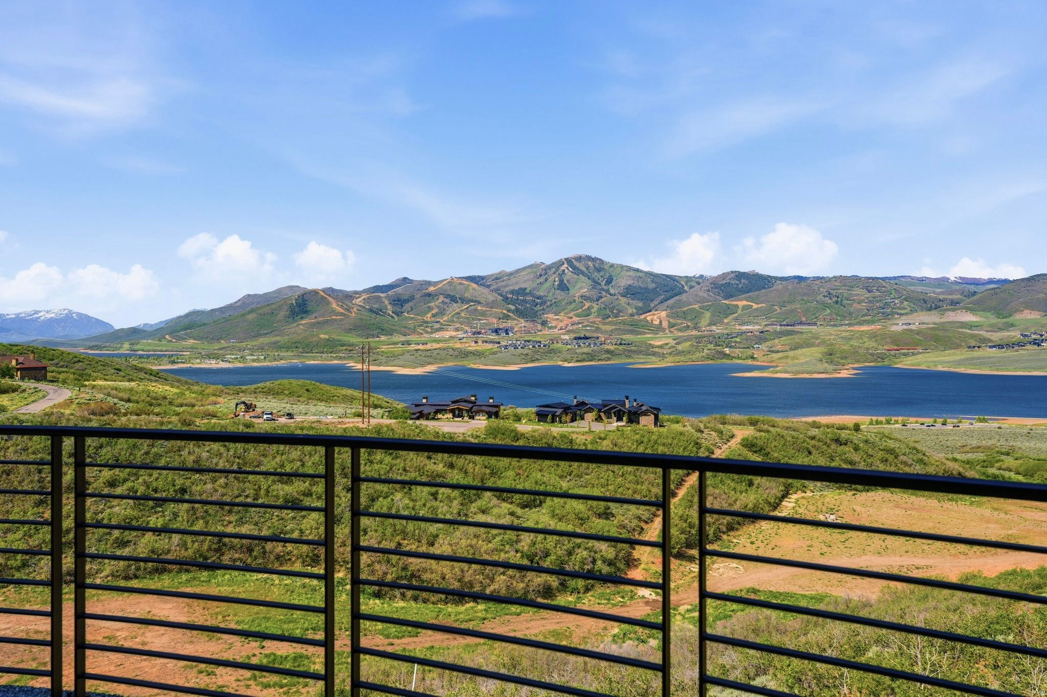 main property photo 14