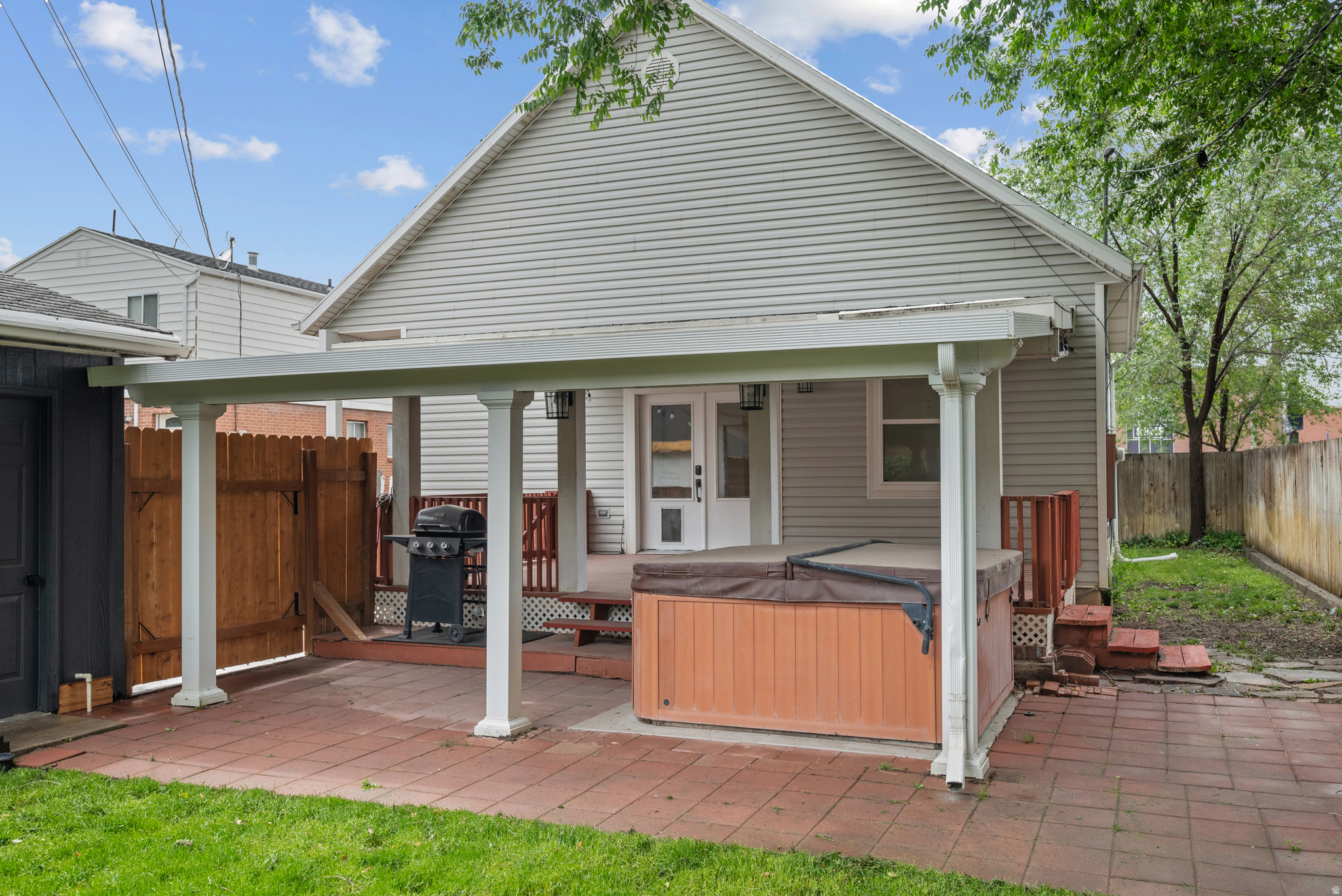 main property photo 49