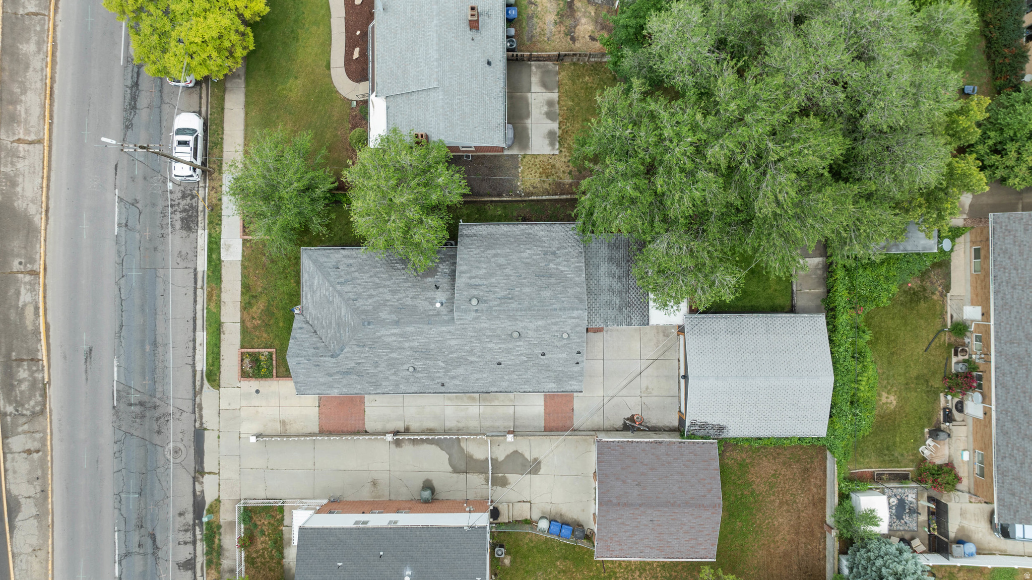 main property photo 52