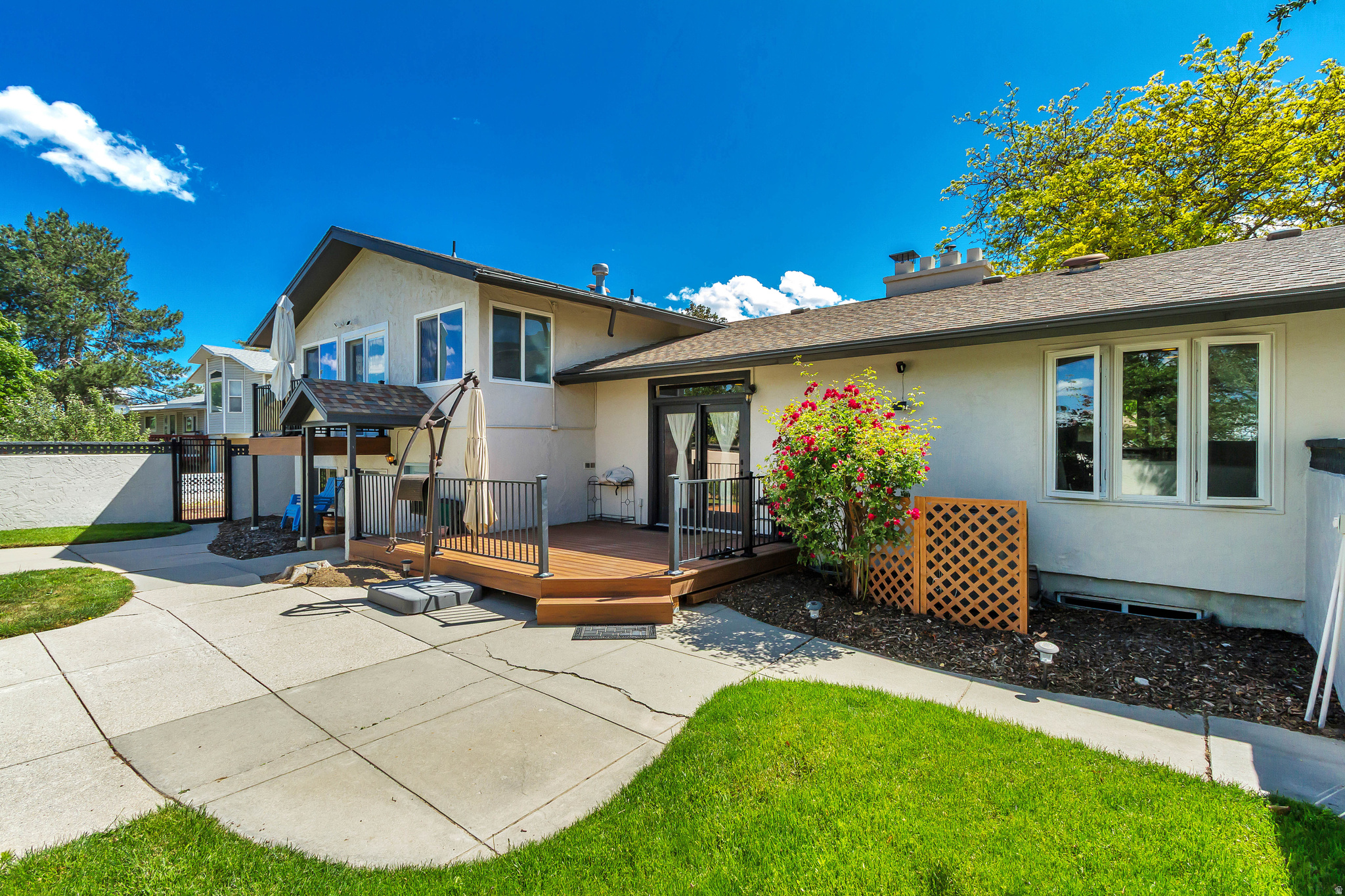 main property photo 42