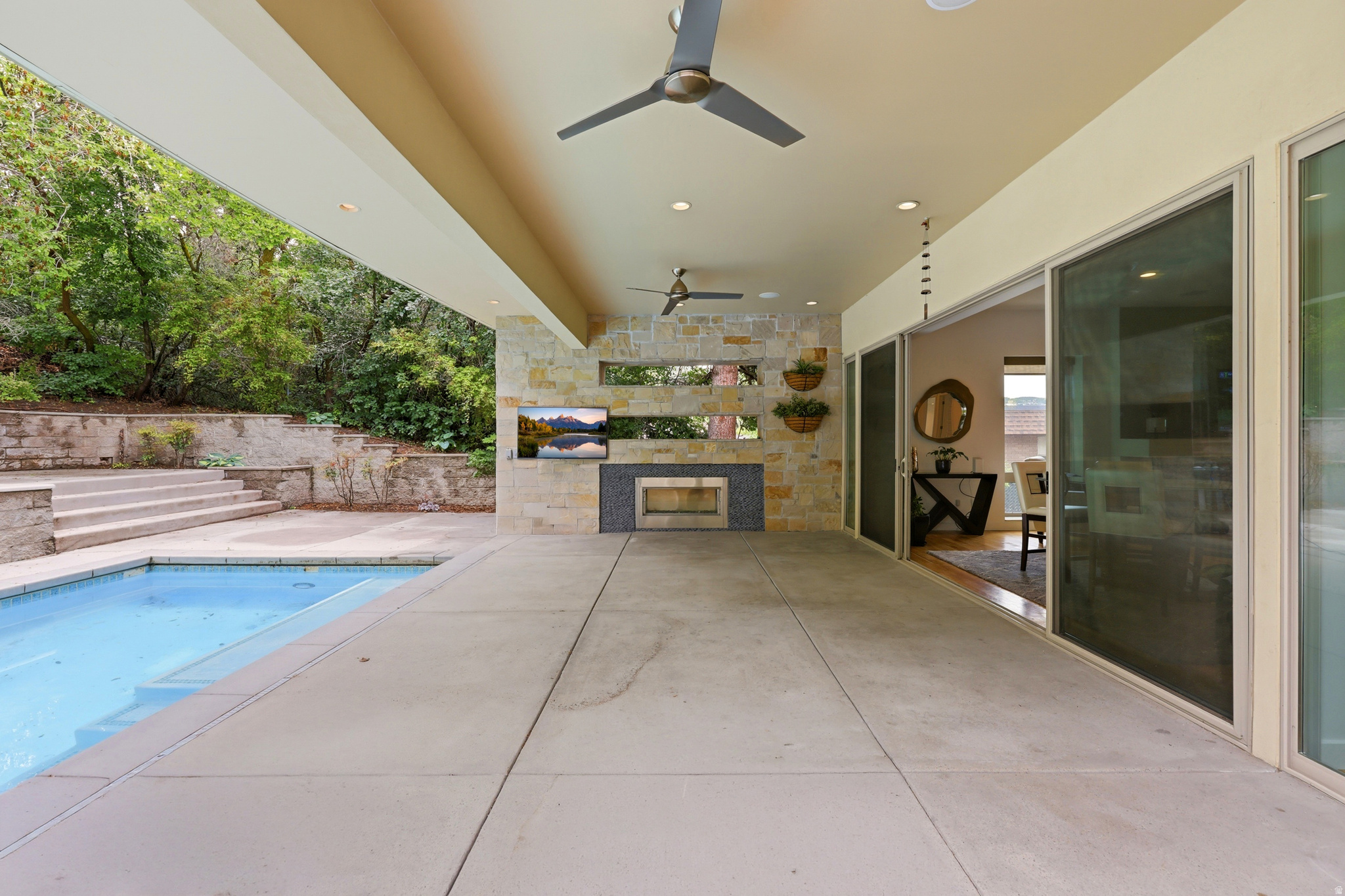 main property photo 62