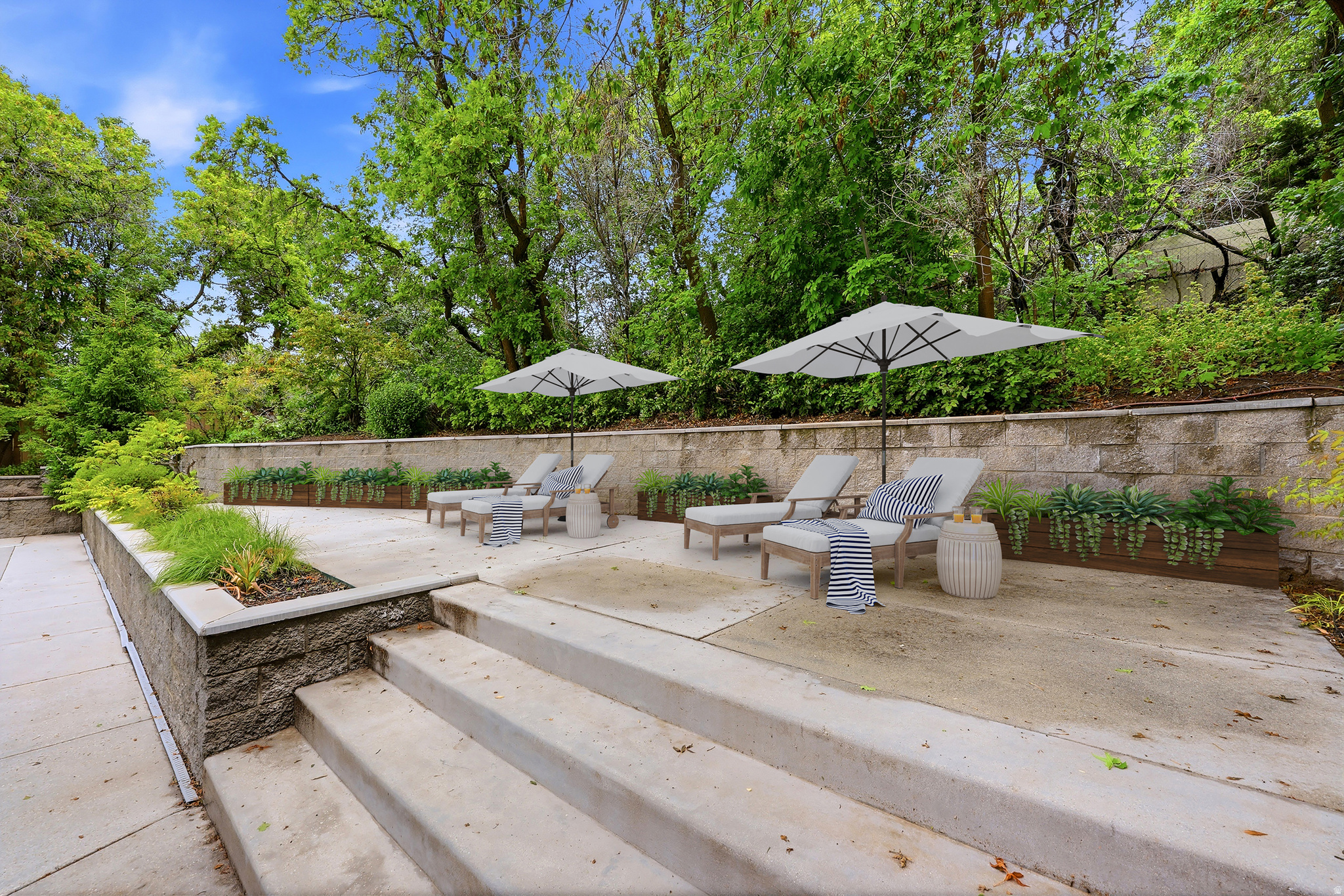 main property photo 64