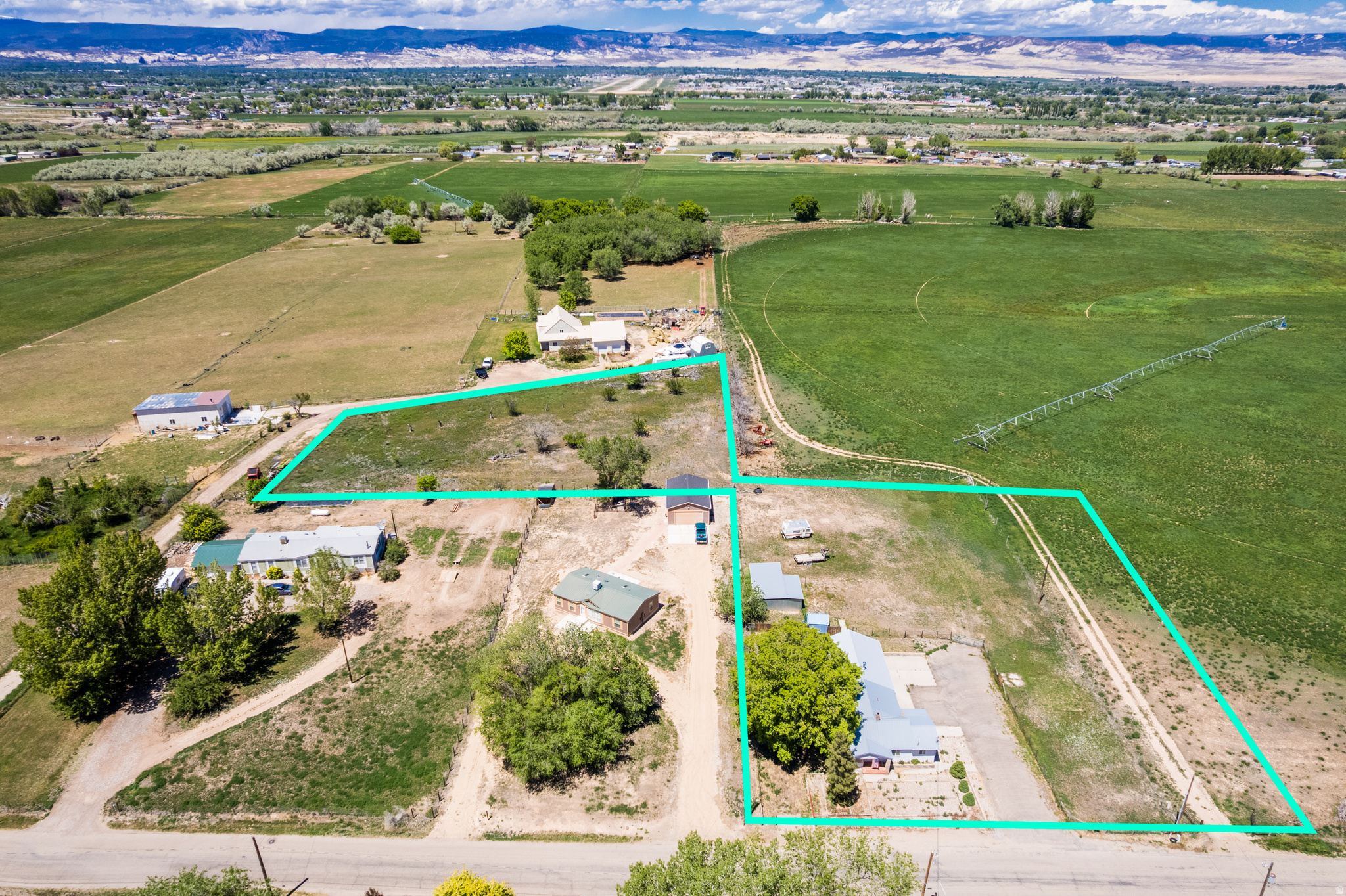 main property photo 30