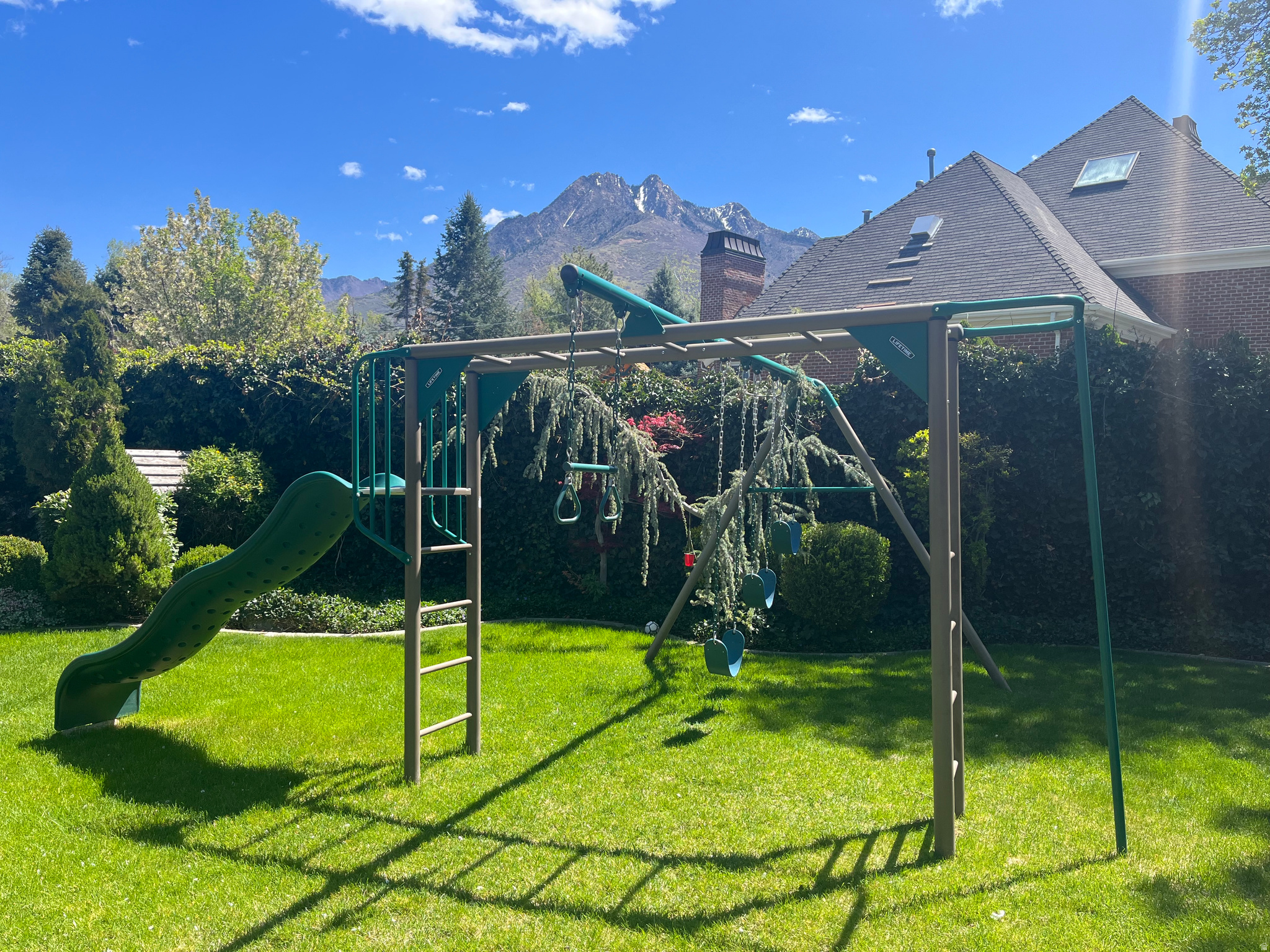 main property photo 12
