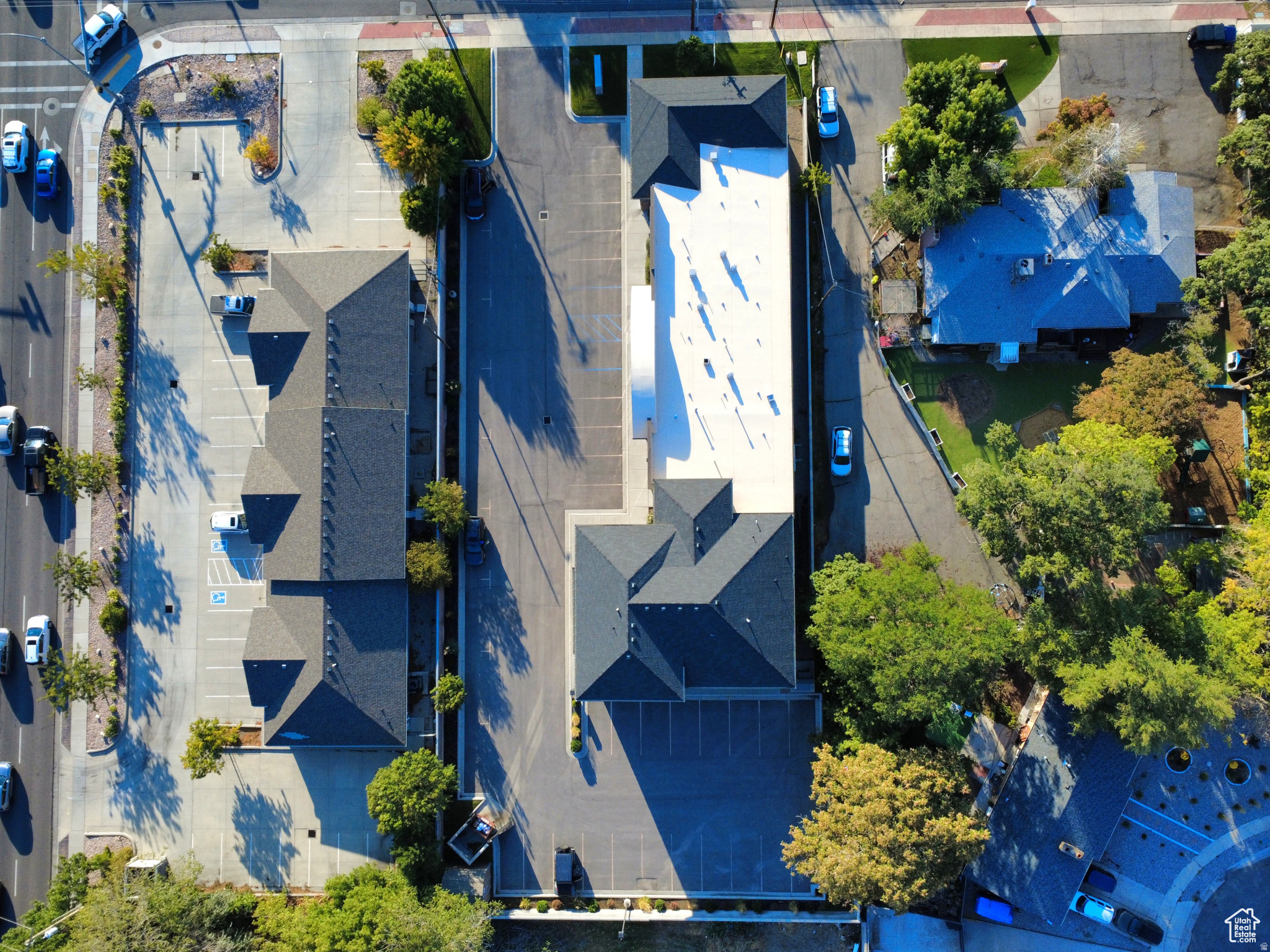 main property photo 19