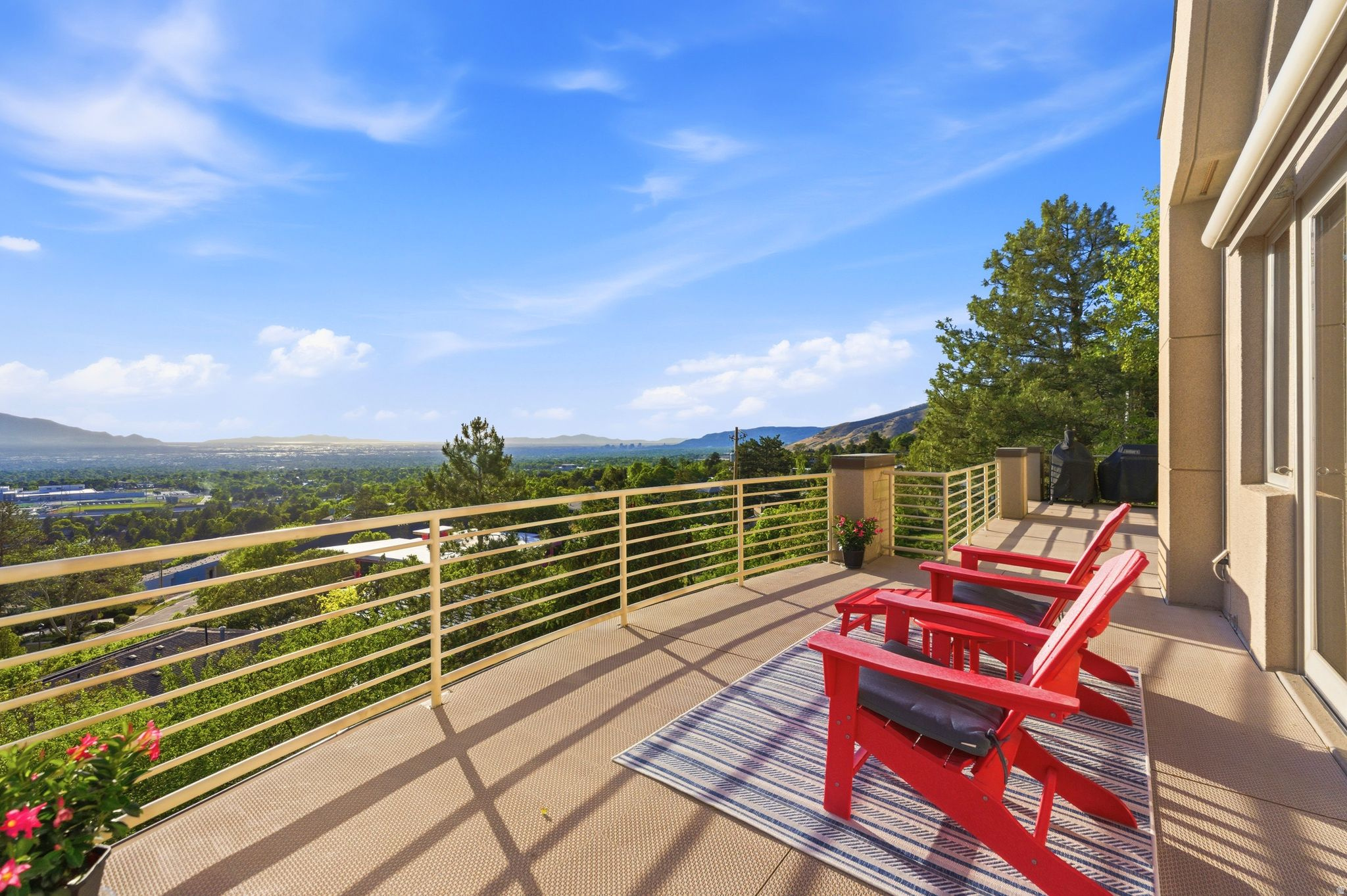 main property photo 59