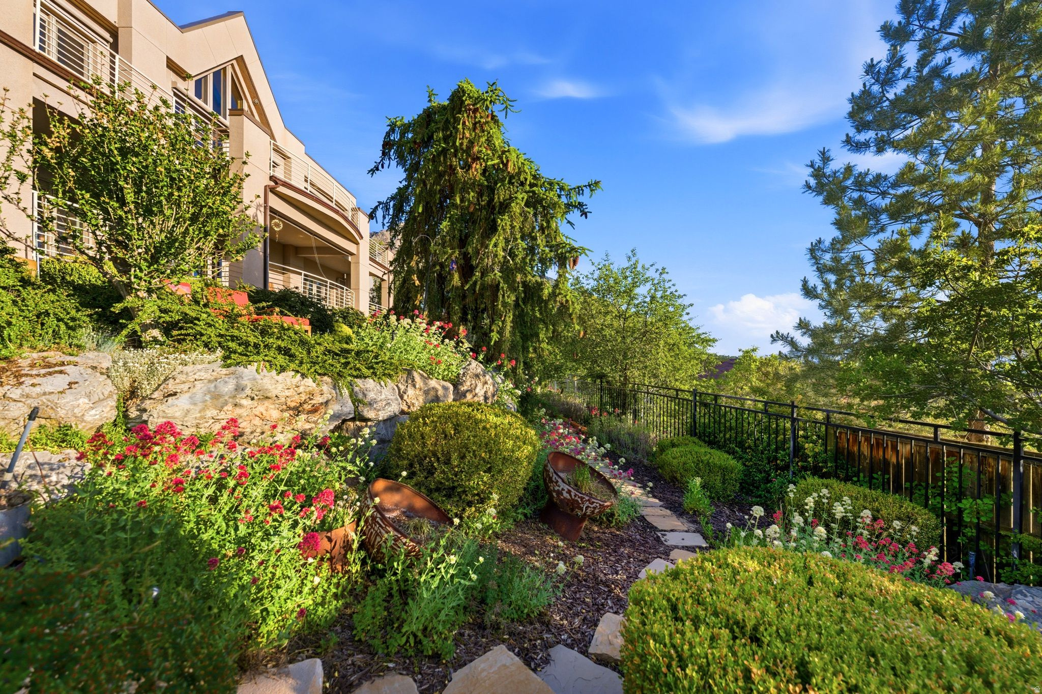 main property photo 73