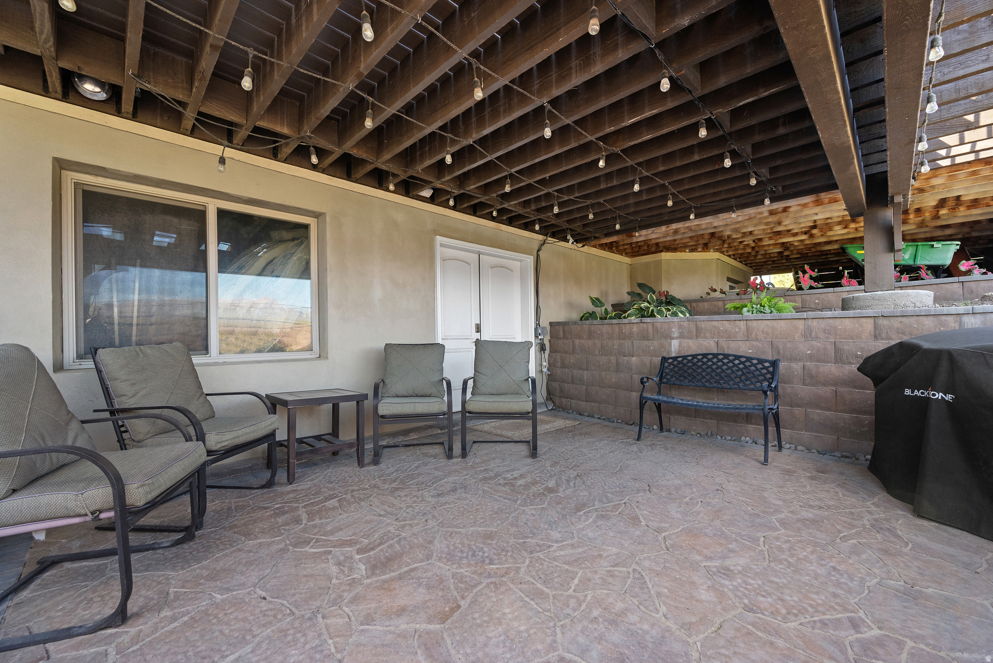 main property photo 49
