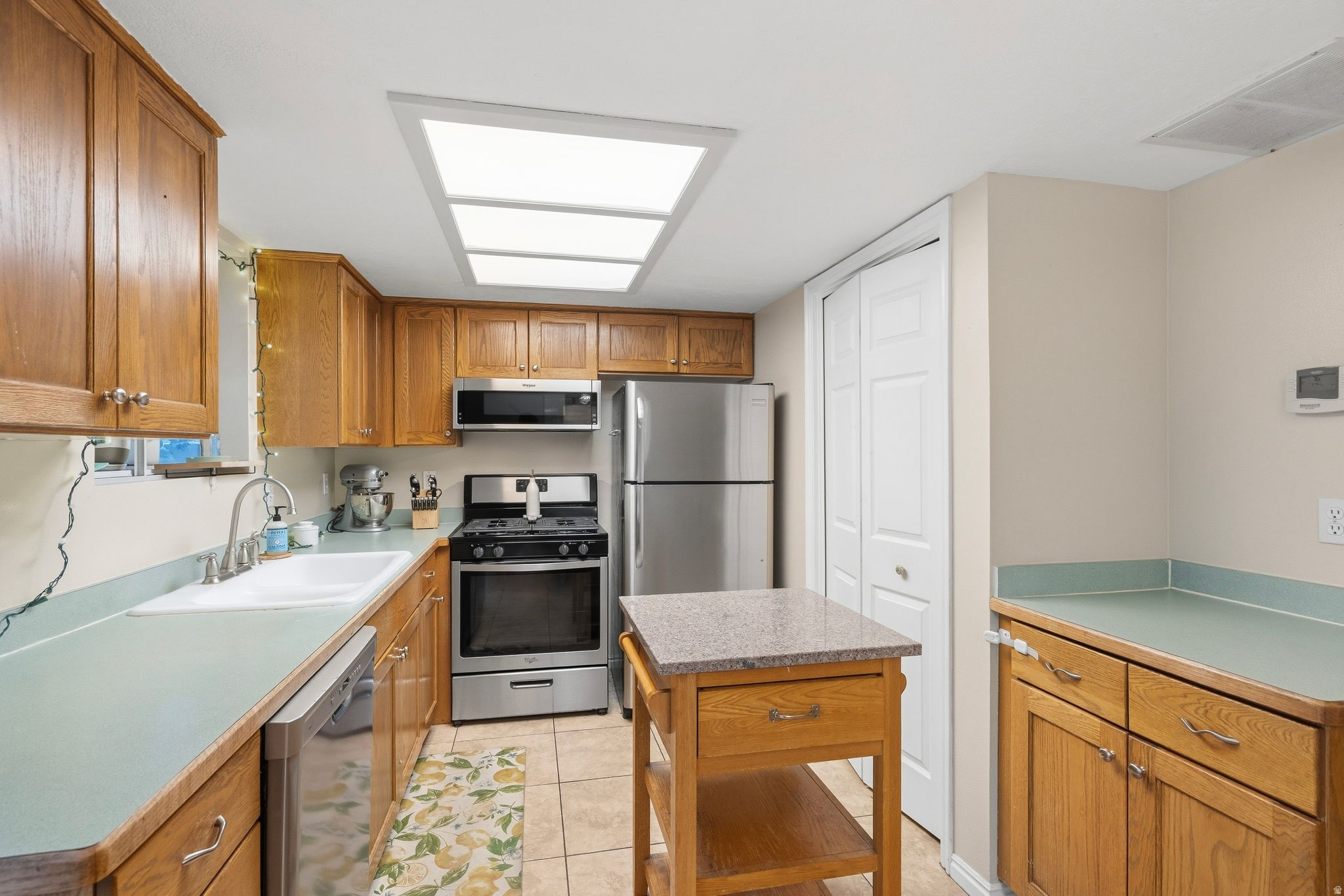 main property photo 7