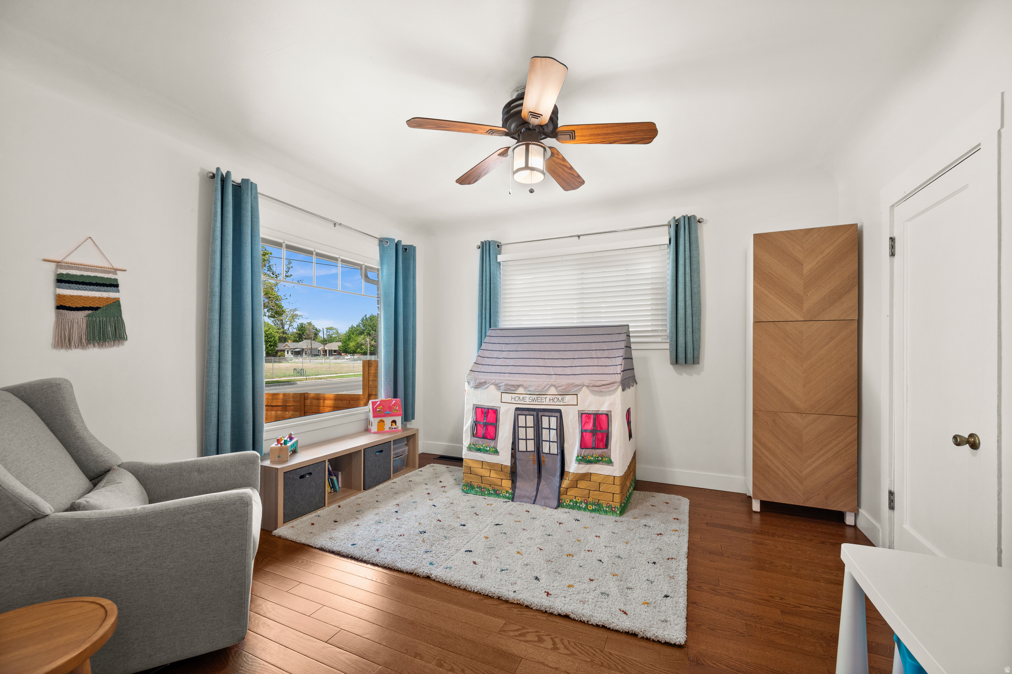main property photo 16