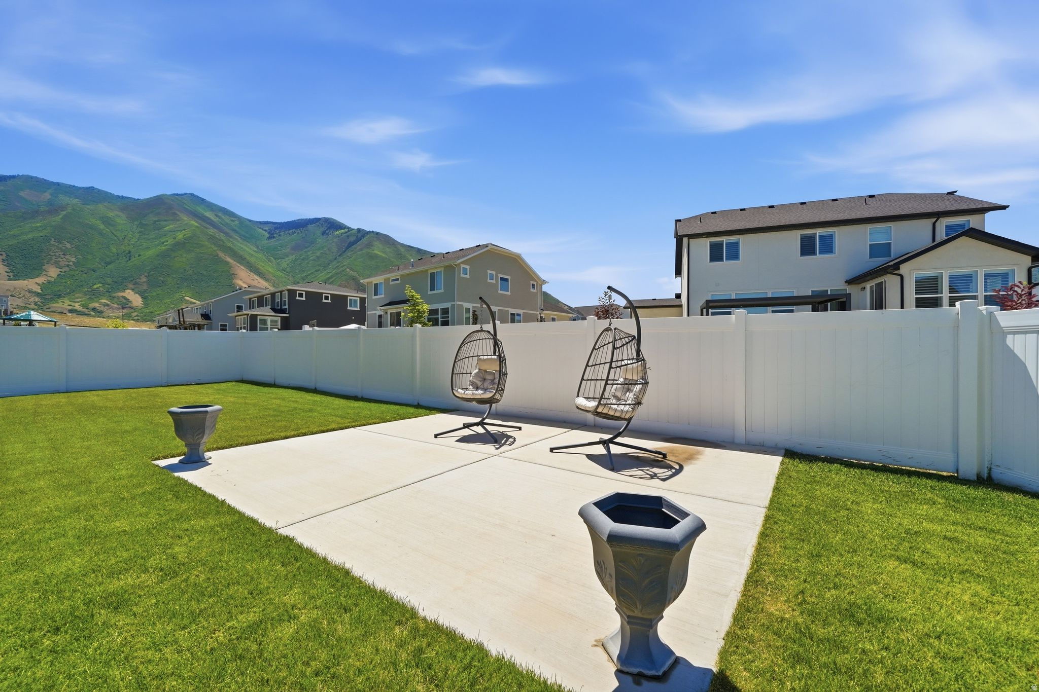 main property photo 66