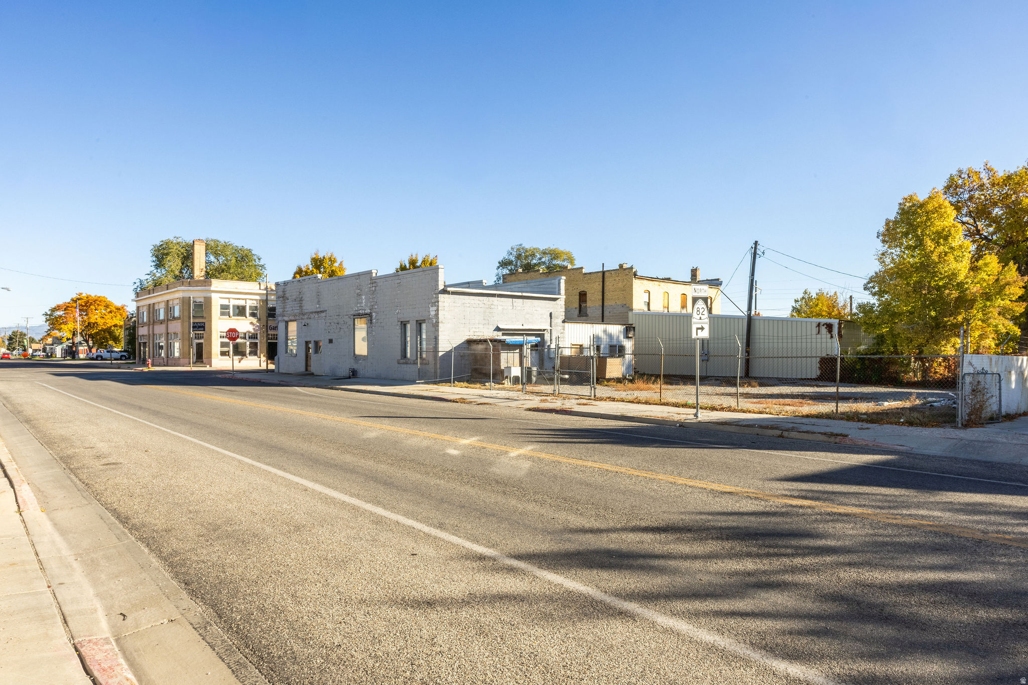 main property photo 8
