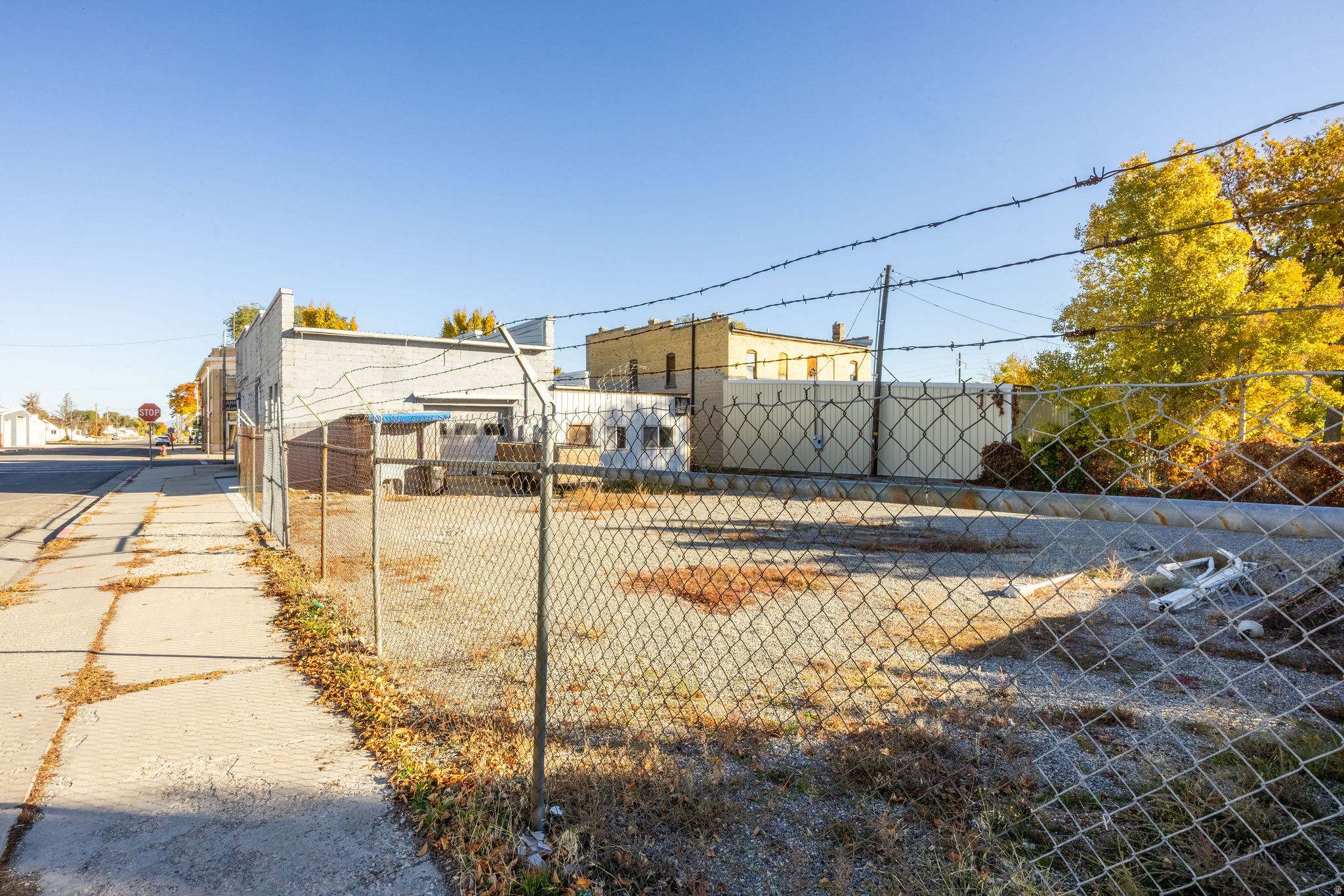 main property photo 9