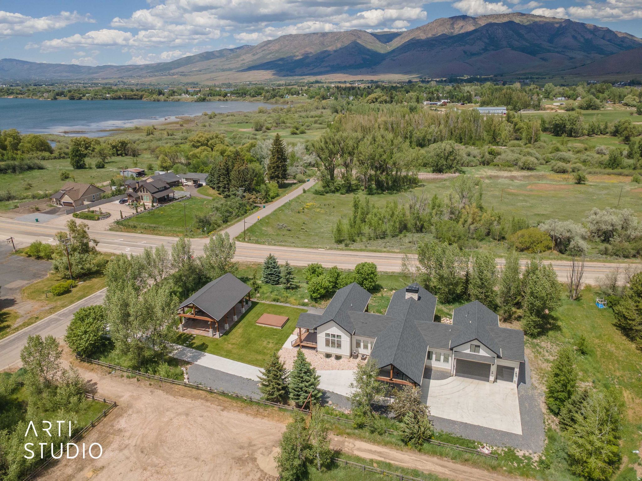 main property photo 79