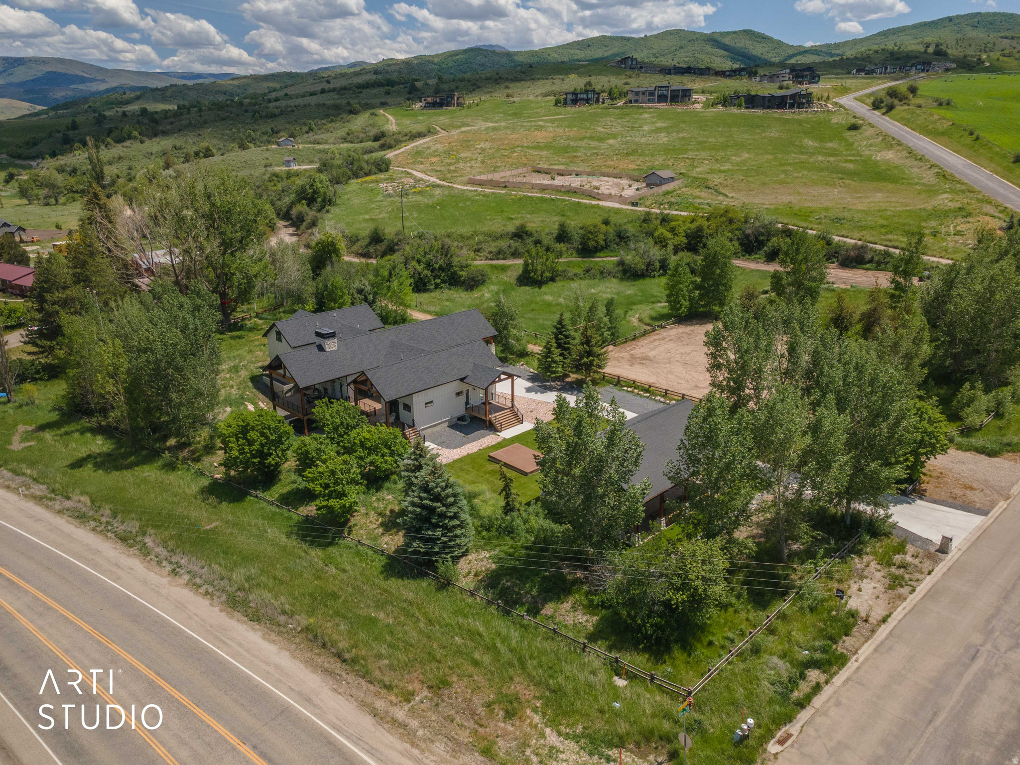 main property photo 81