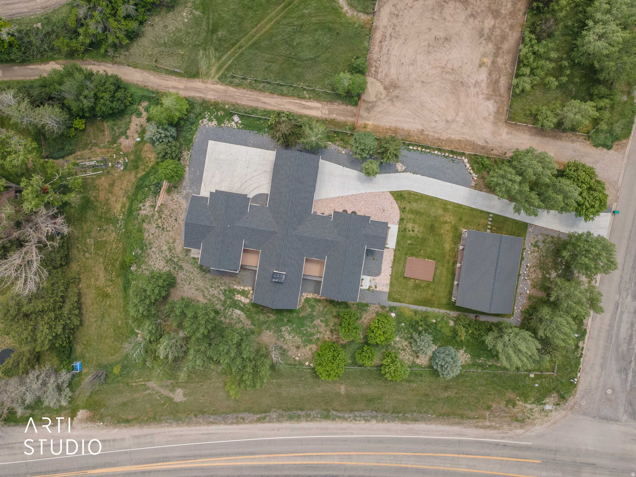 main property photo 83
