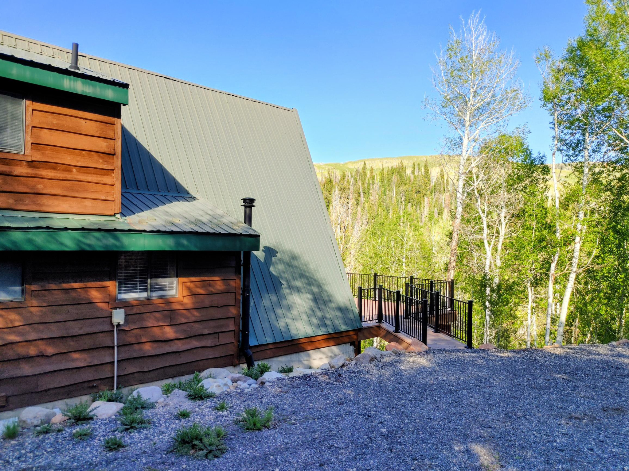 main property photo 12