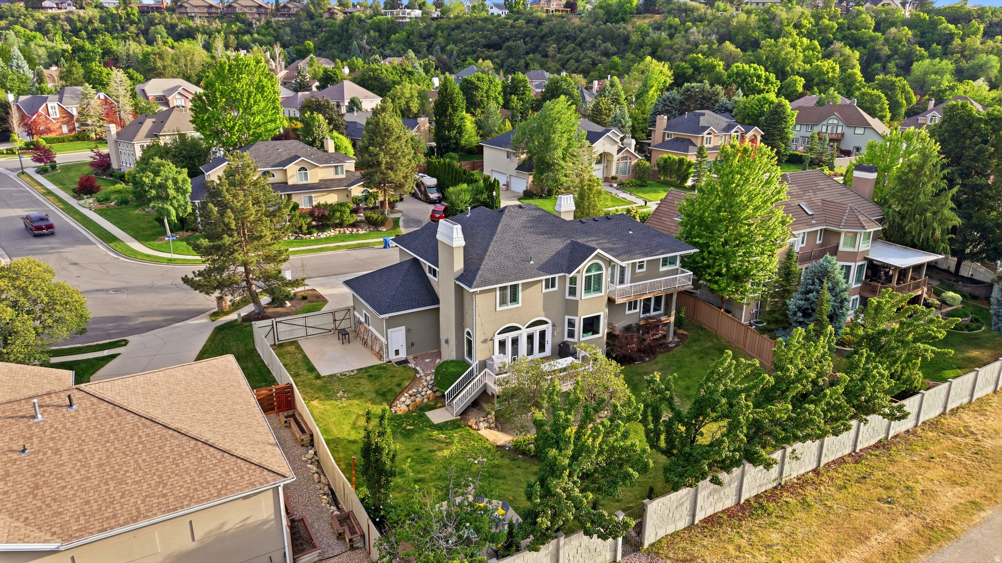 main property photo 56