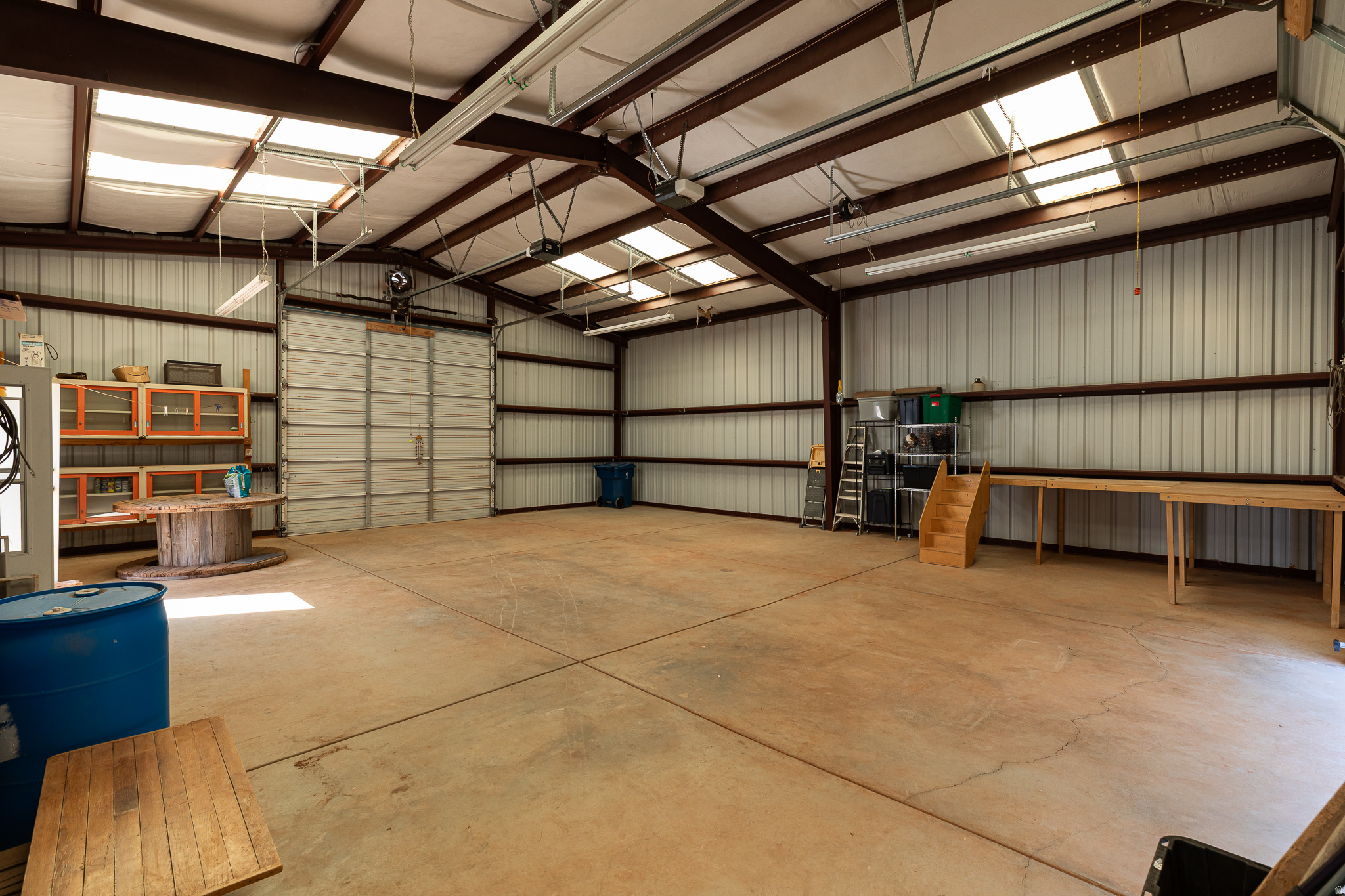 main property photo 24