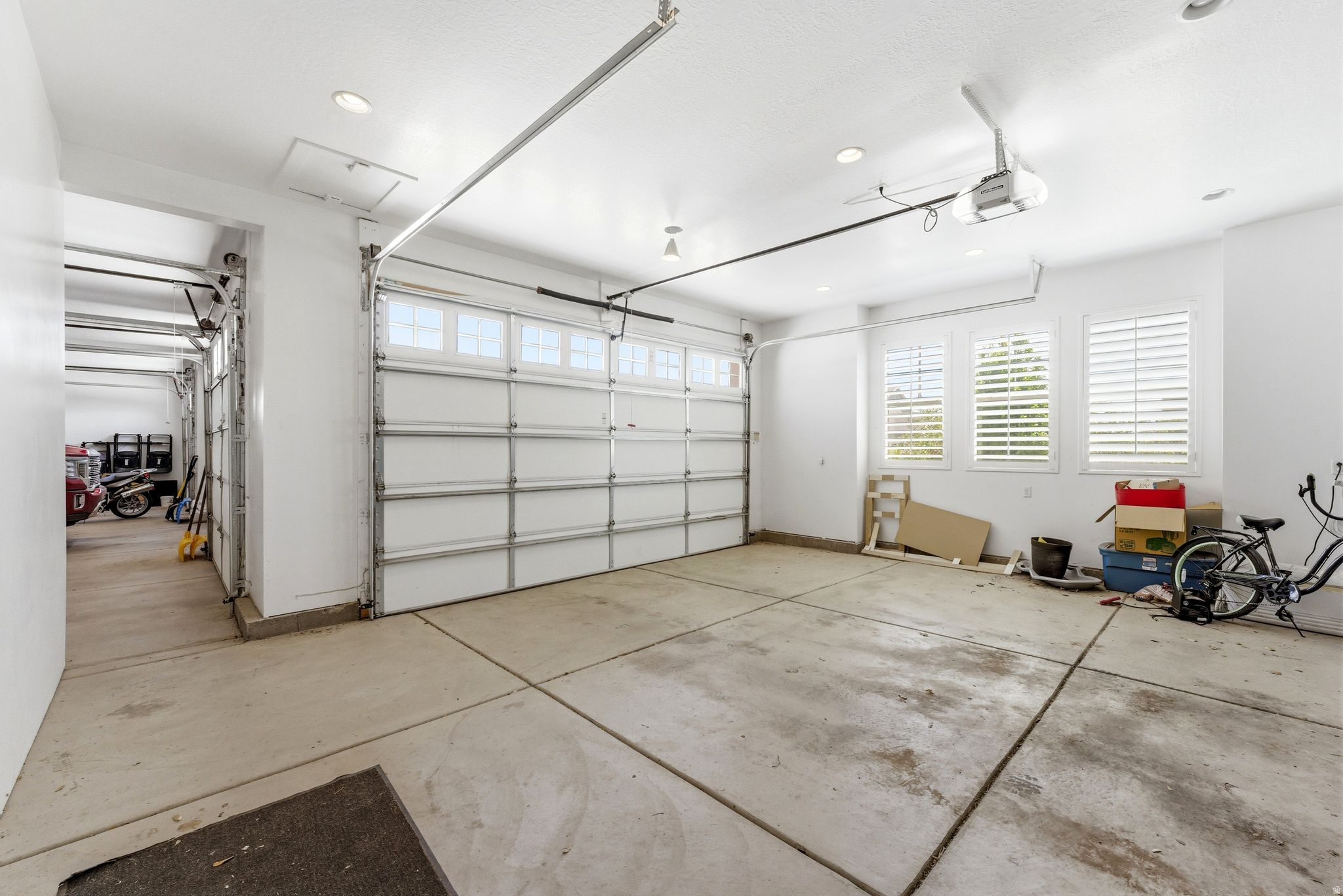 main property photo 61