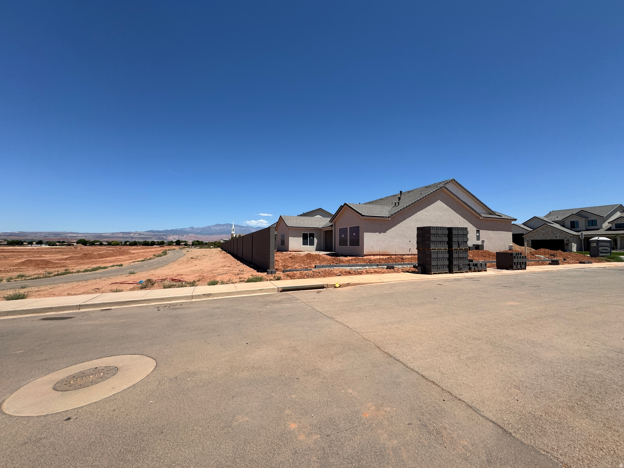 main property photo 41