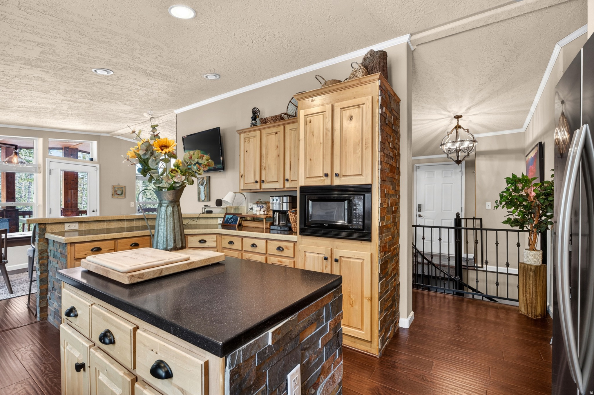 main property photo 15