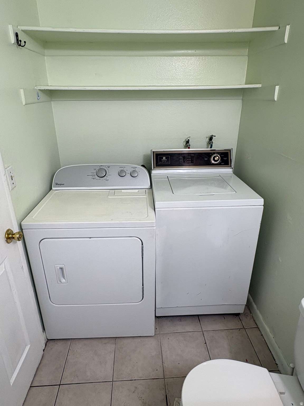 main property photo 16