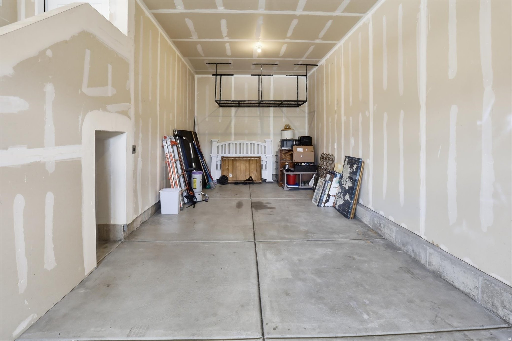 main property photo 56
