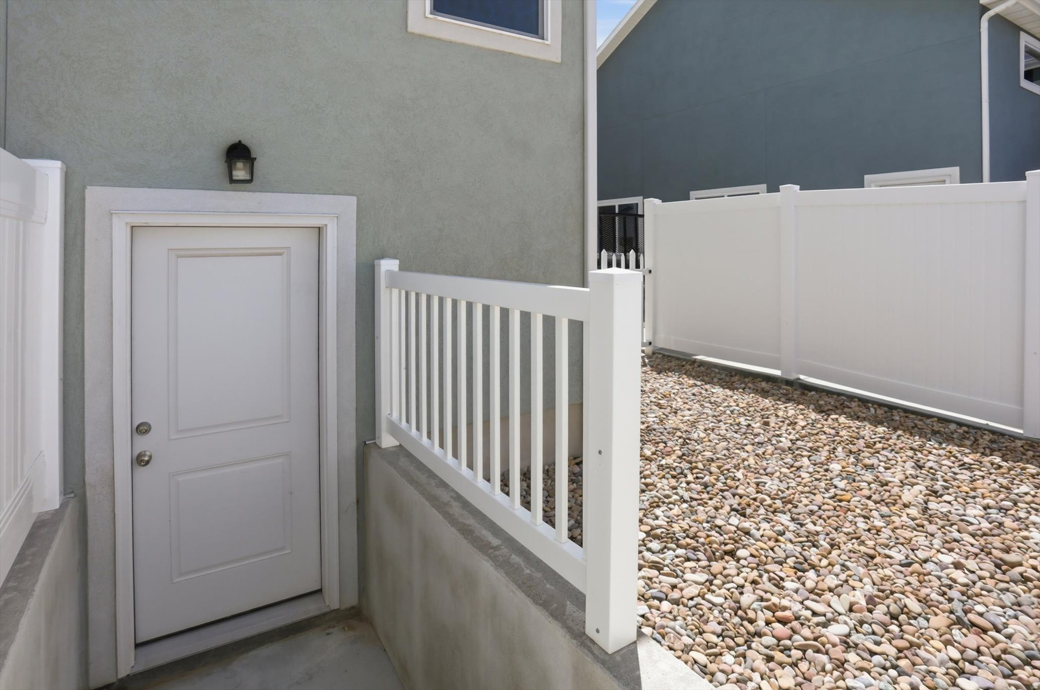 main property photo 59