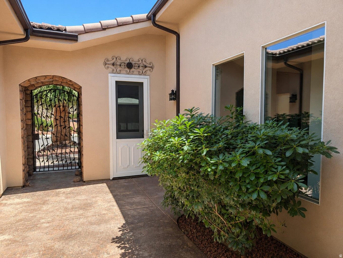 main property photo 44