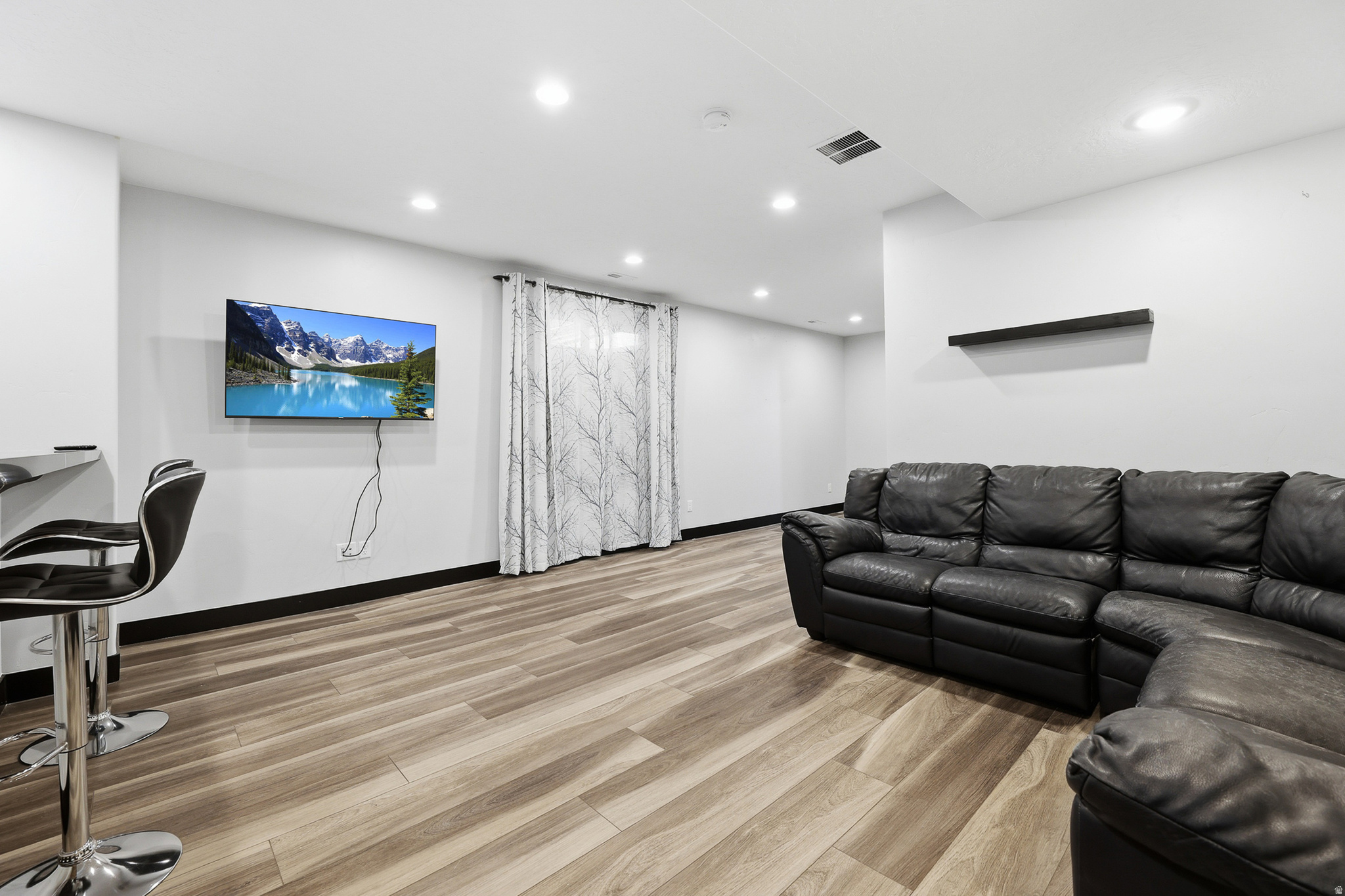 main property photo 62