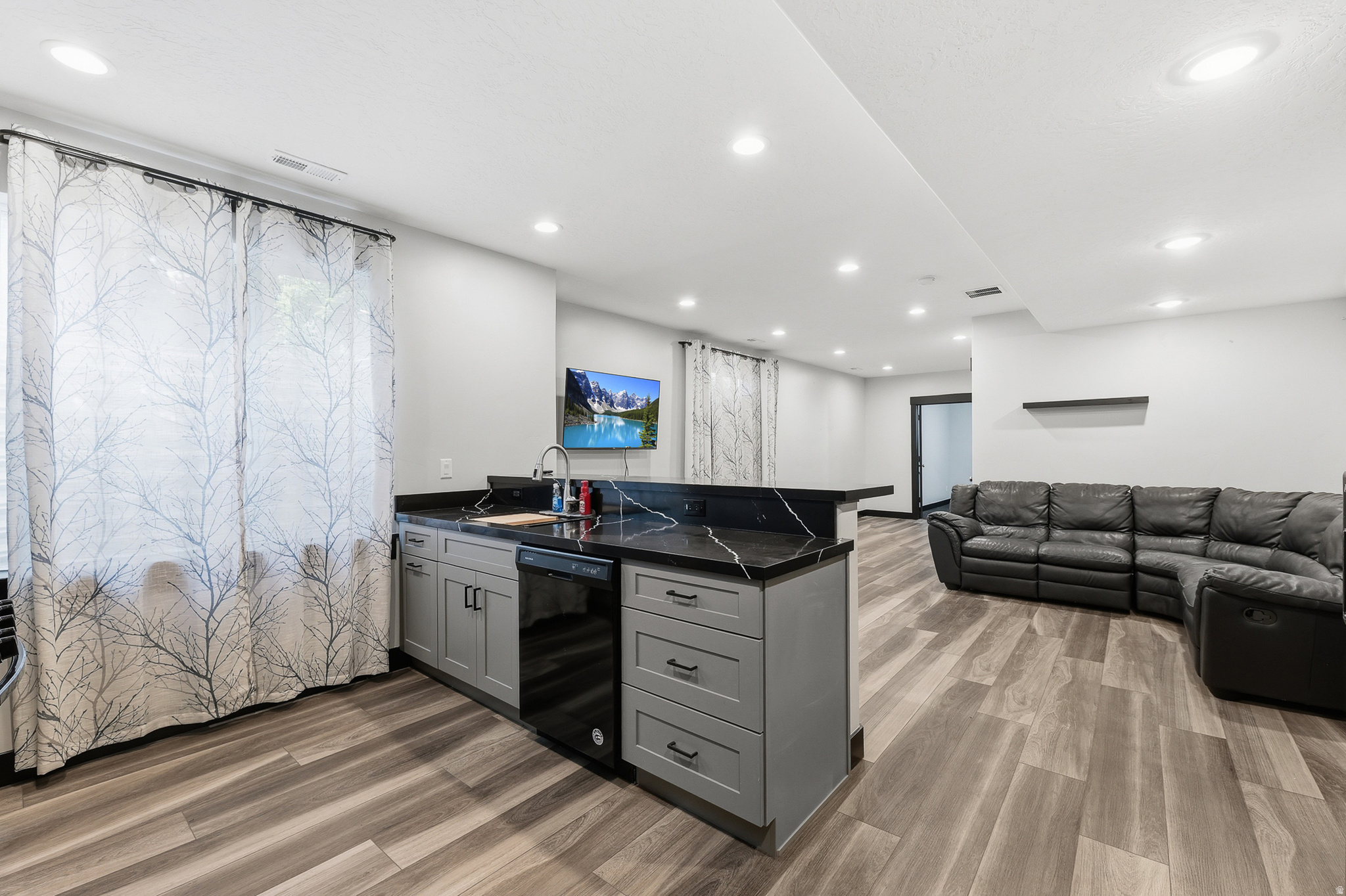 main property photo 68