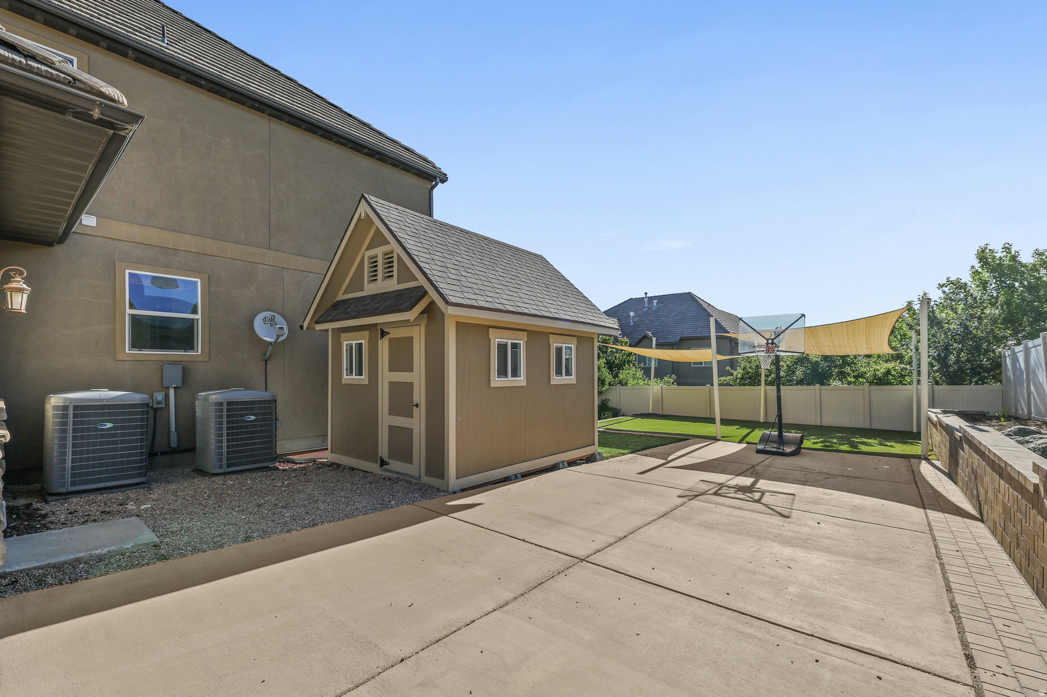 main property photo 82