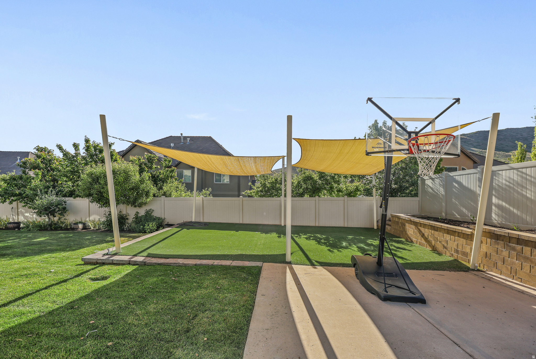main property photo 84