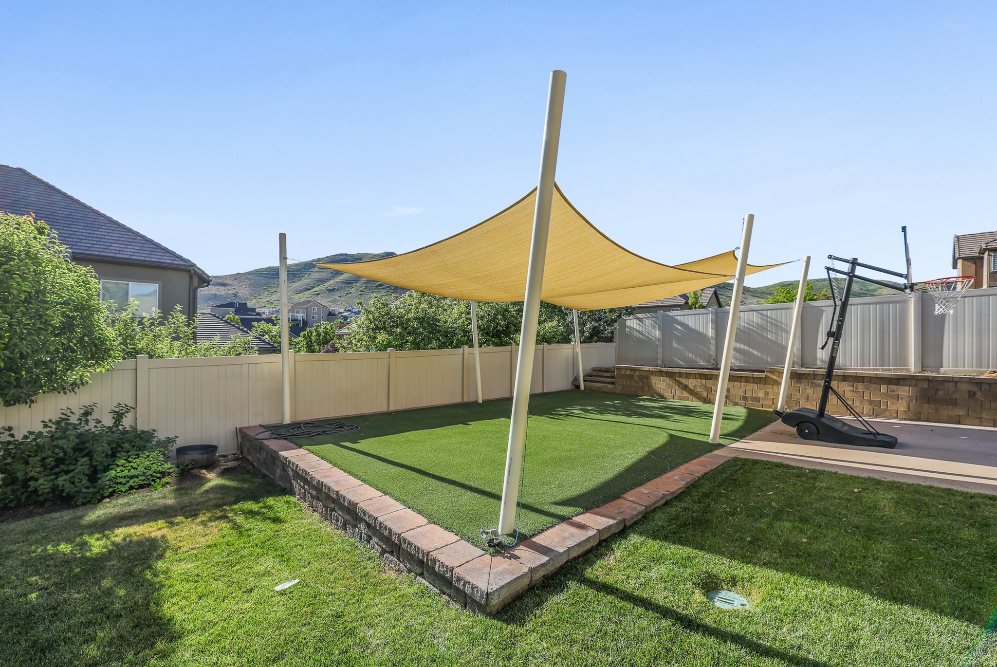 main property photo 88