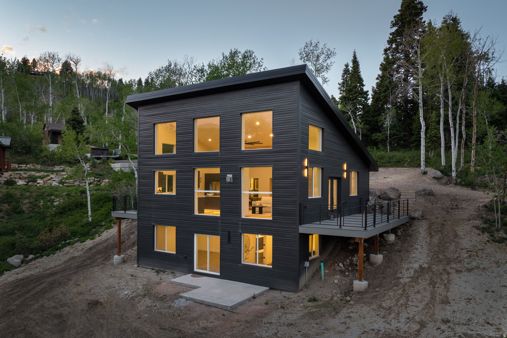main property photo 22