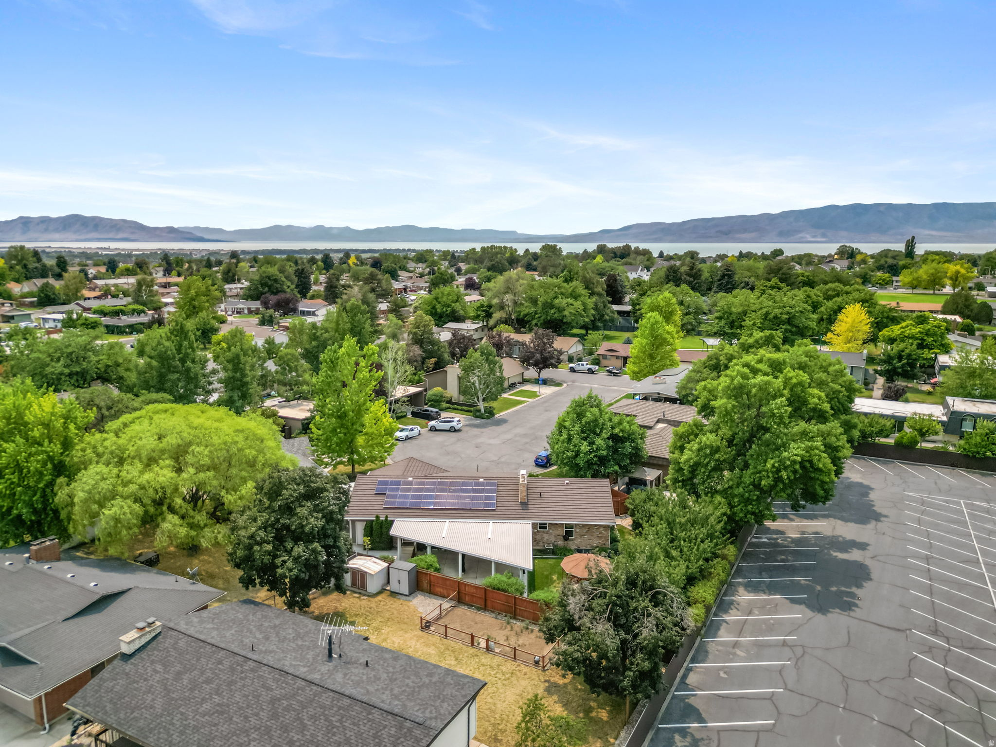 main property photo 18