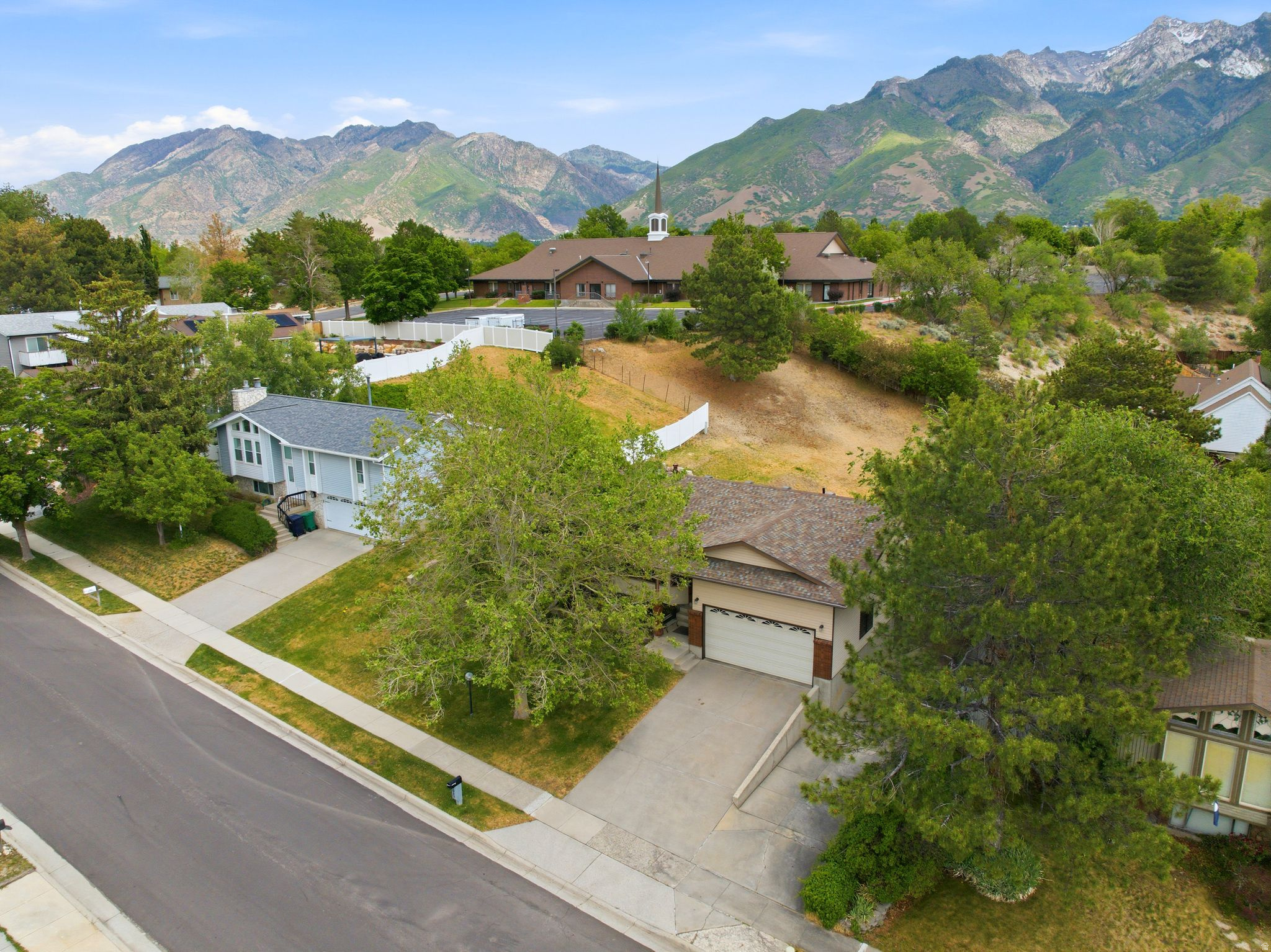 main property photo 61