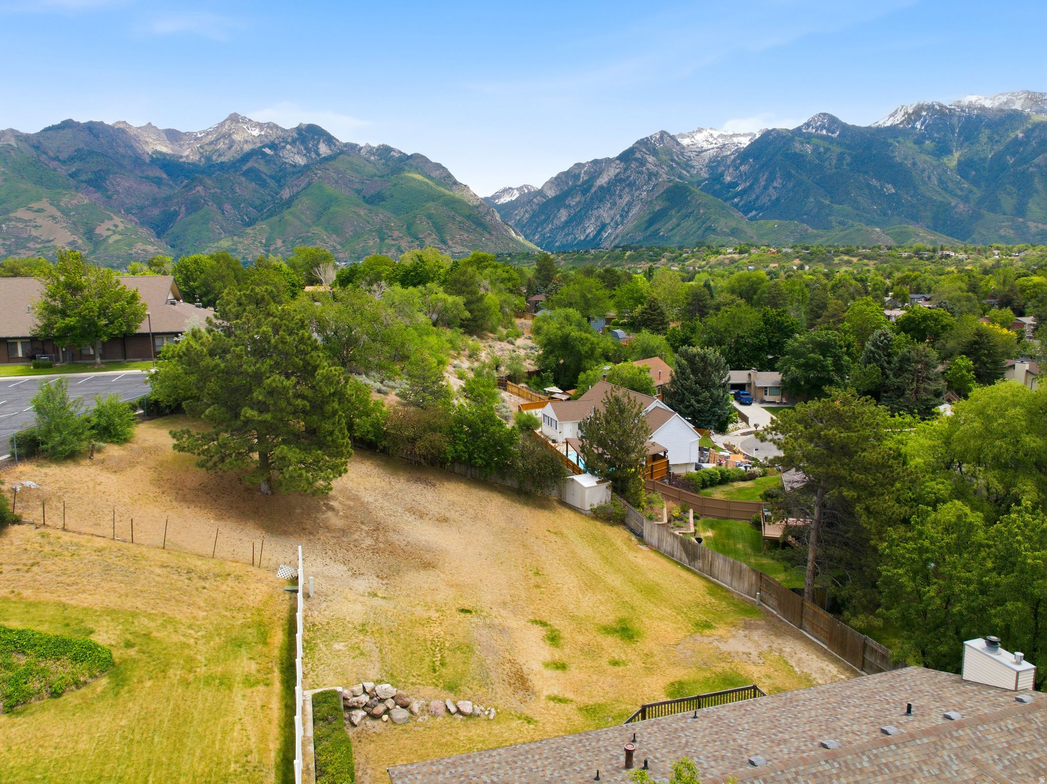 main property photo 68