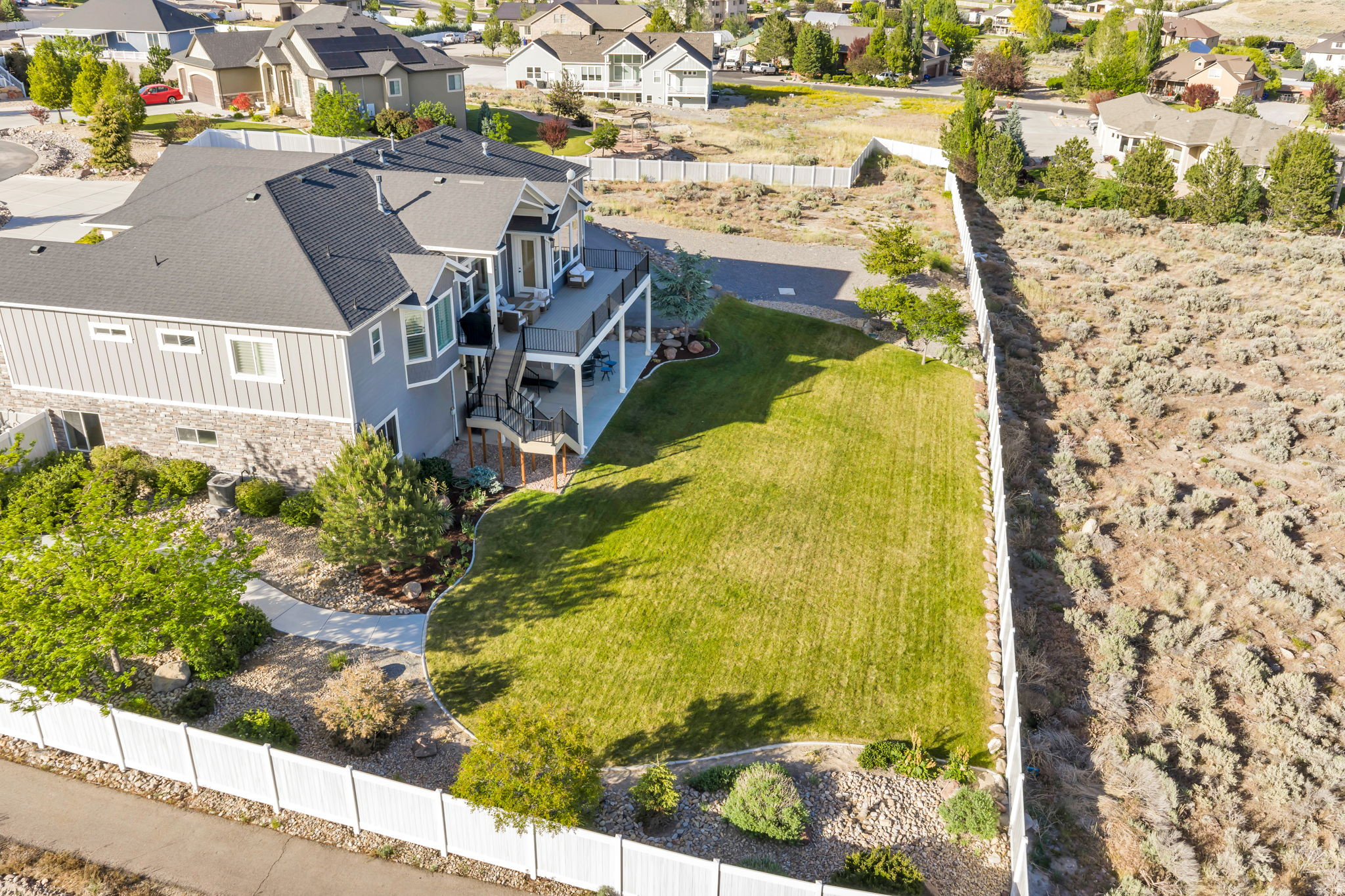 main property photo 60