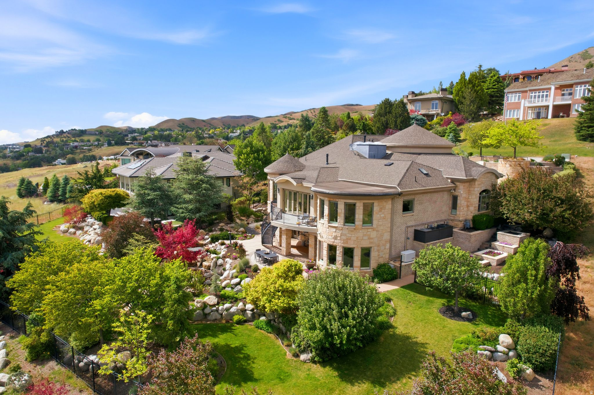 main property photo 85
