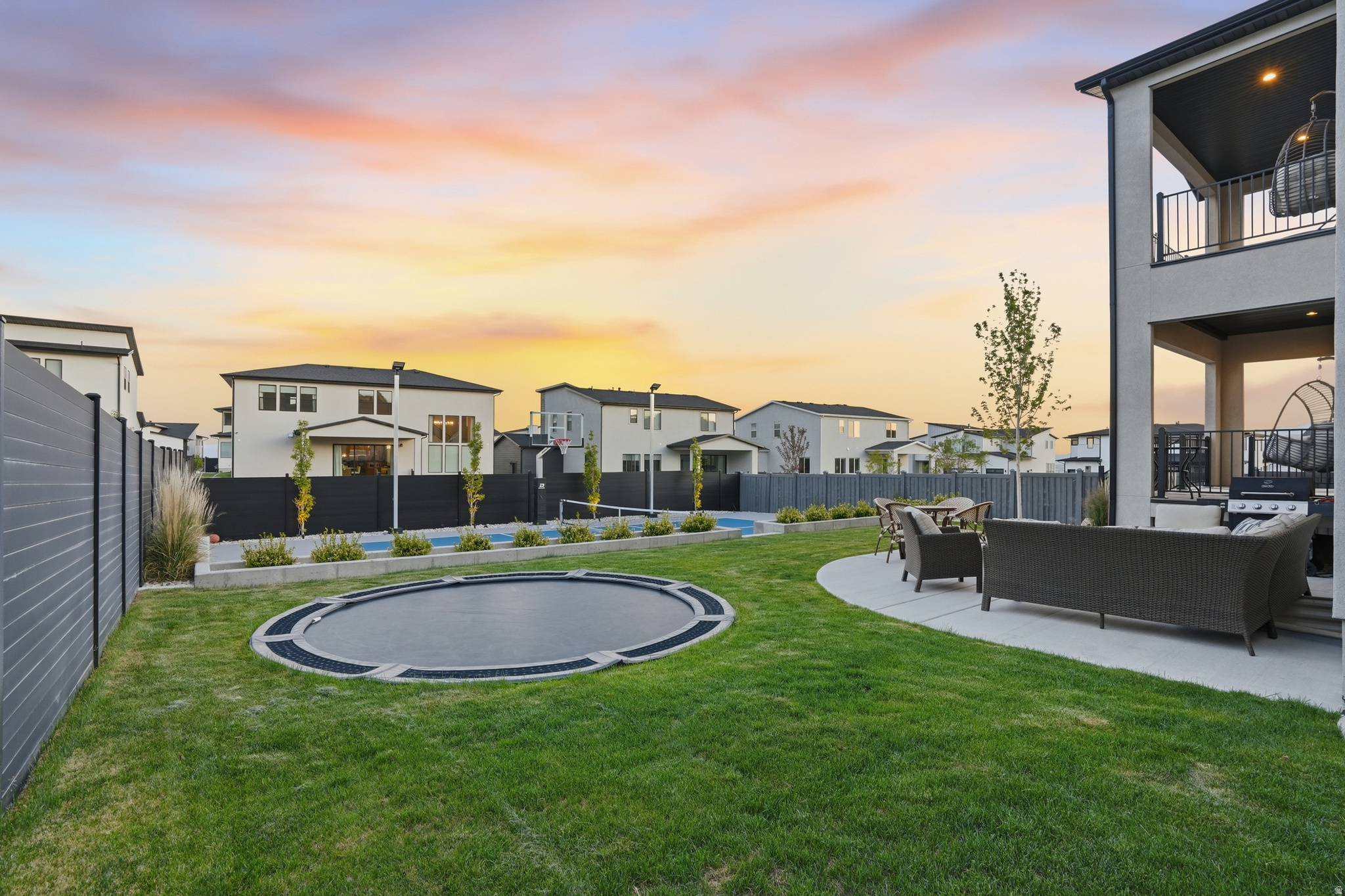 main property photo 51