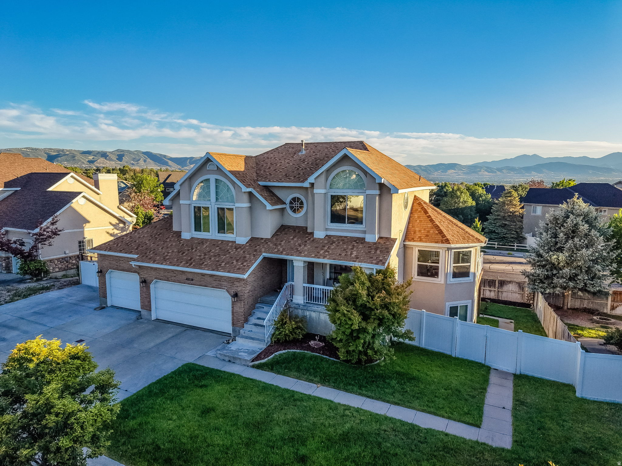 main property photo 51