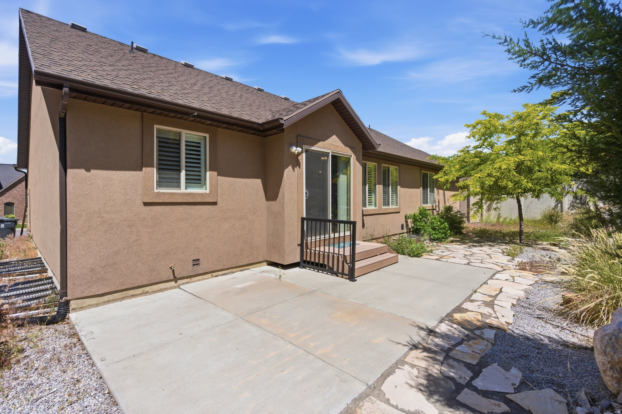 main property photo 47