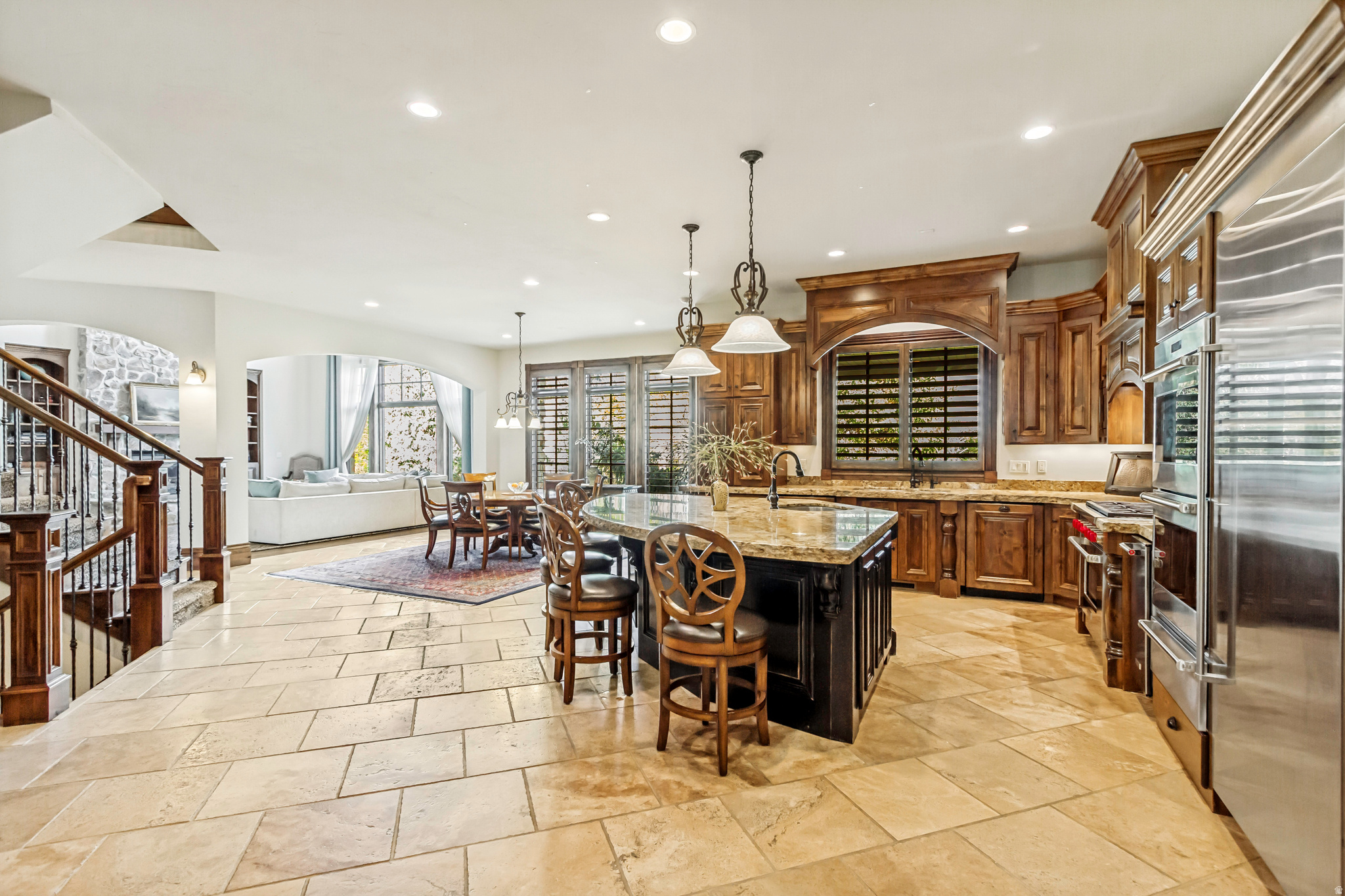 main property photo 24